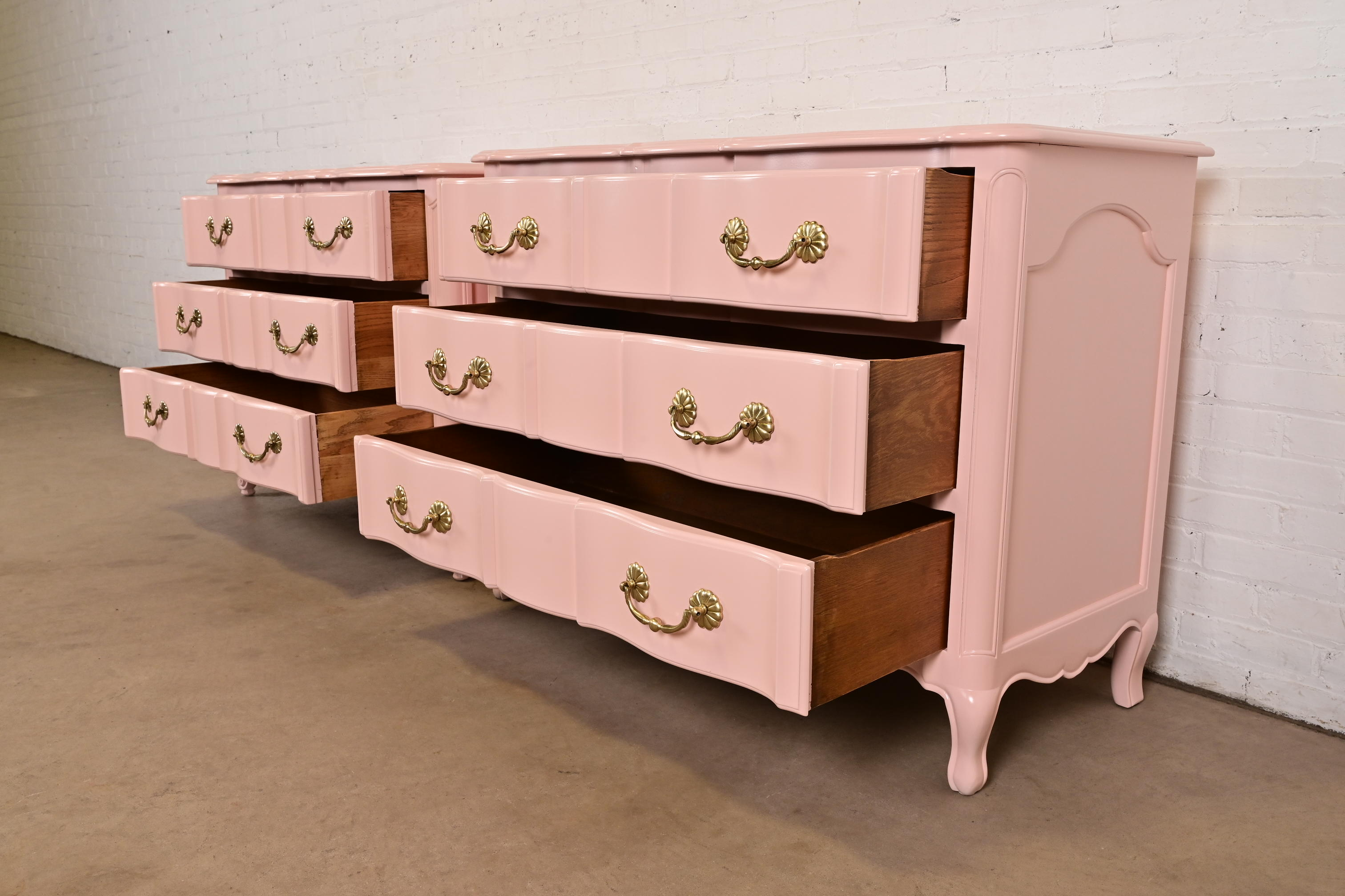 pink chest dresser Sorbus Pink 6 Drawer 15.75 in Wide Chest of Drawers, Tall Dresser with  Steel Frame, Wood Top and Foldable Fabric Bins DRW-TL6-PI