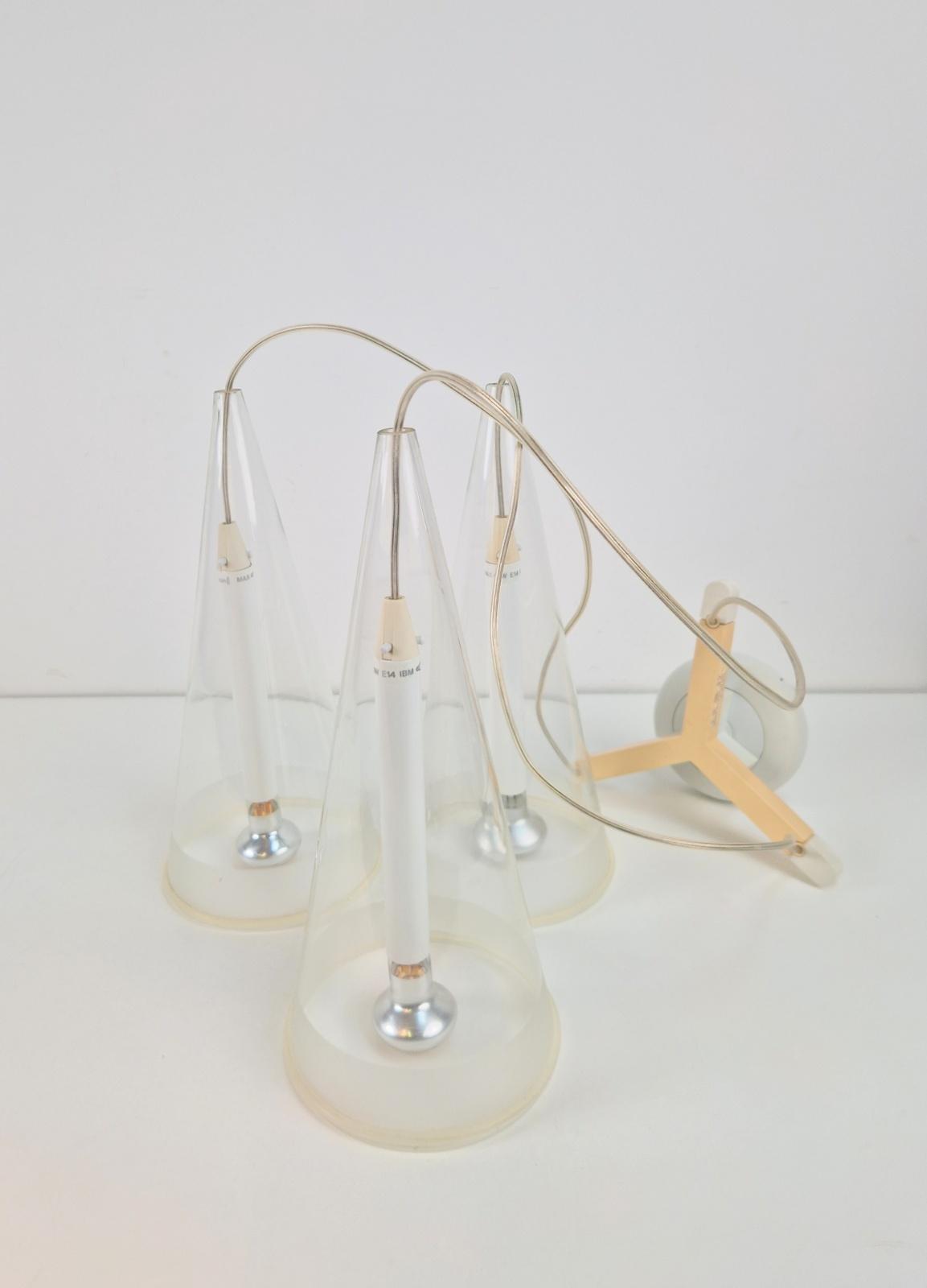 Italian Glass Fucsia 3 Pendant Lamp by Achille Castiglioni for