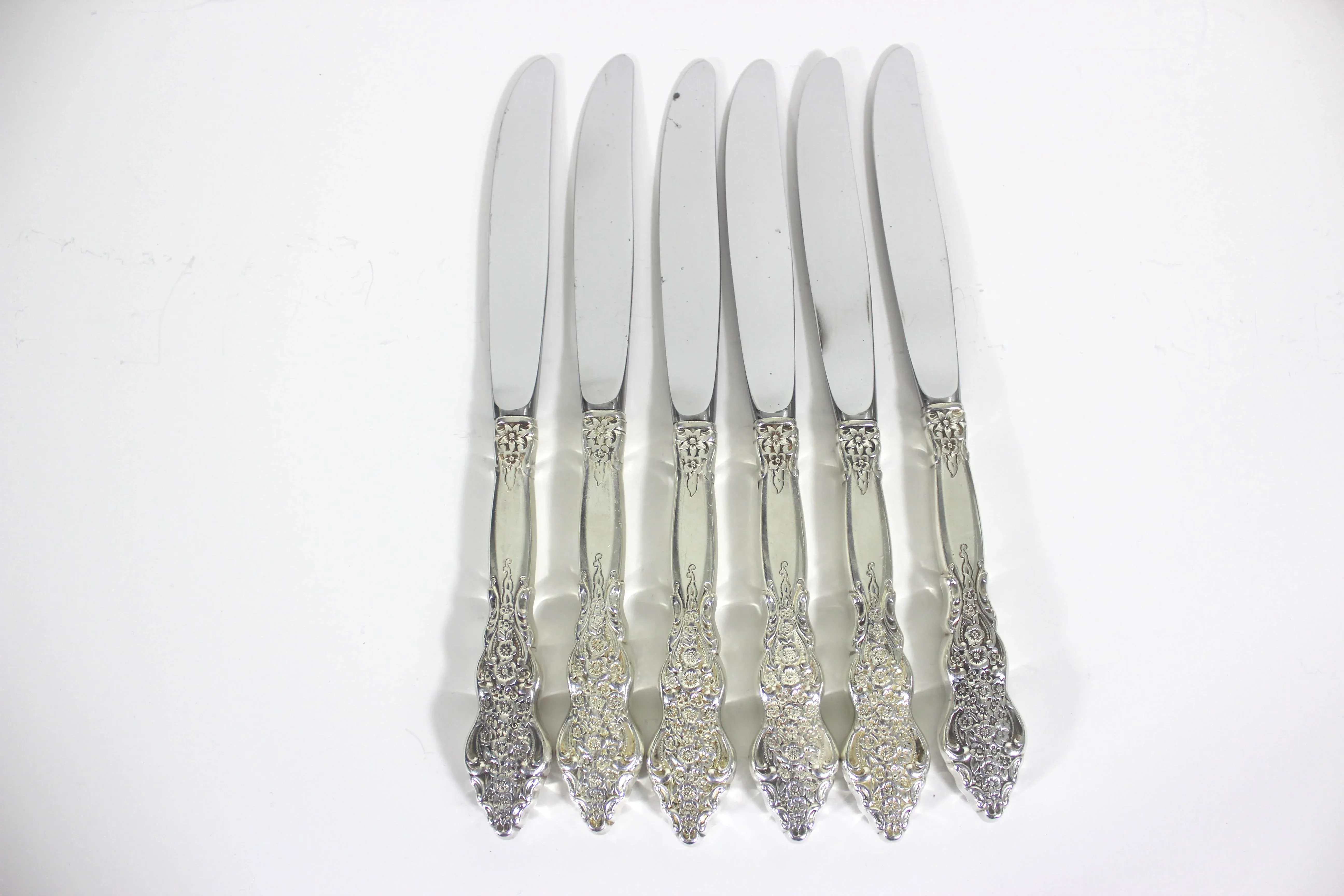 1971 Vintage Ornate Silver Plated Renaissance Six 5-Piece Place Settings Flatware Set- 30 Pieces
