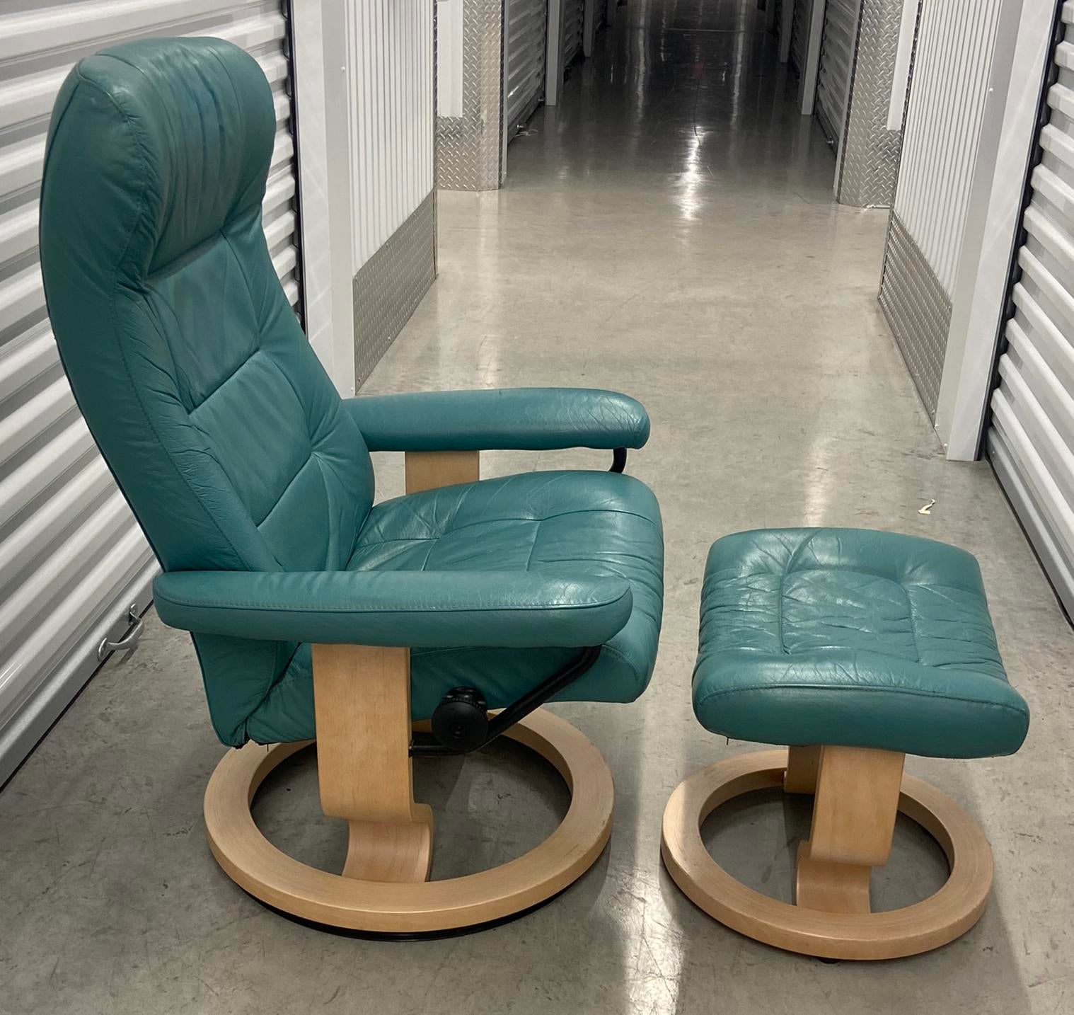 1990s Ekornes Stressless Vintage Lounge Chair With Ottoman | Chairish