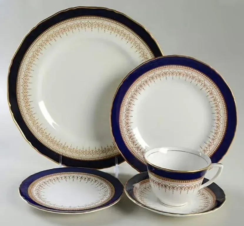 royal-worcester-regency-royal-