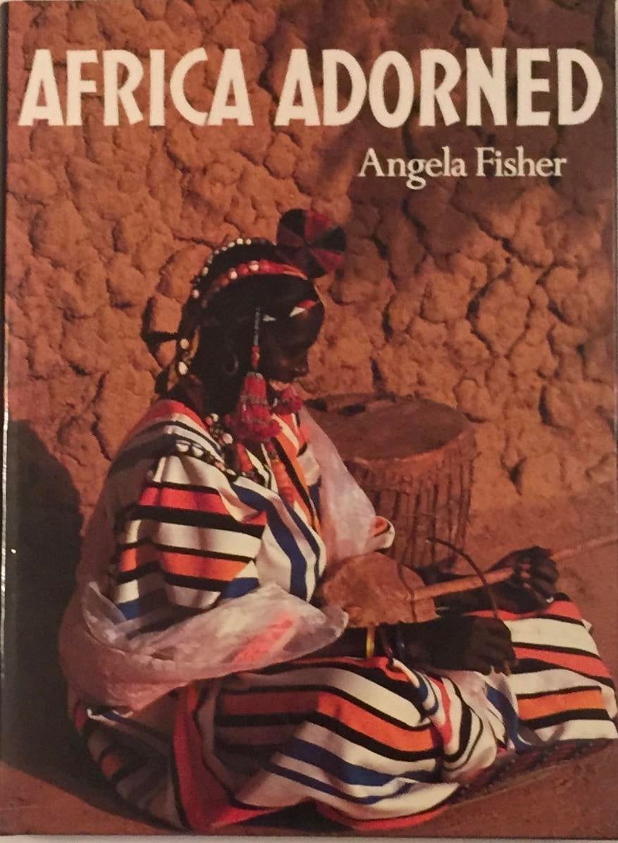 Africa Adorned: Fisher, Angela: 9780810918238: Amazon.com: Books