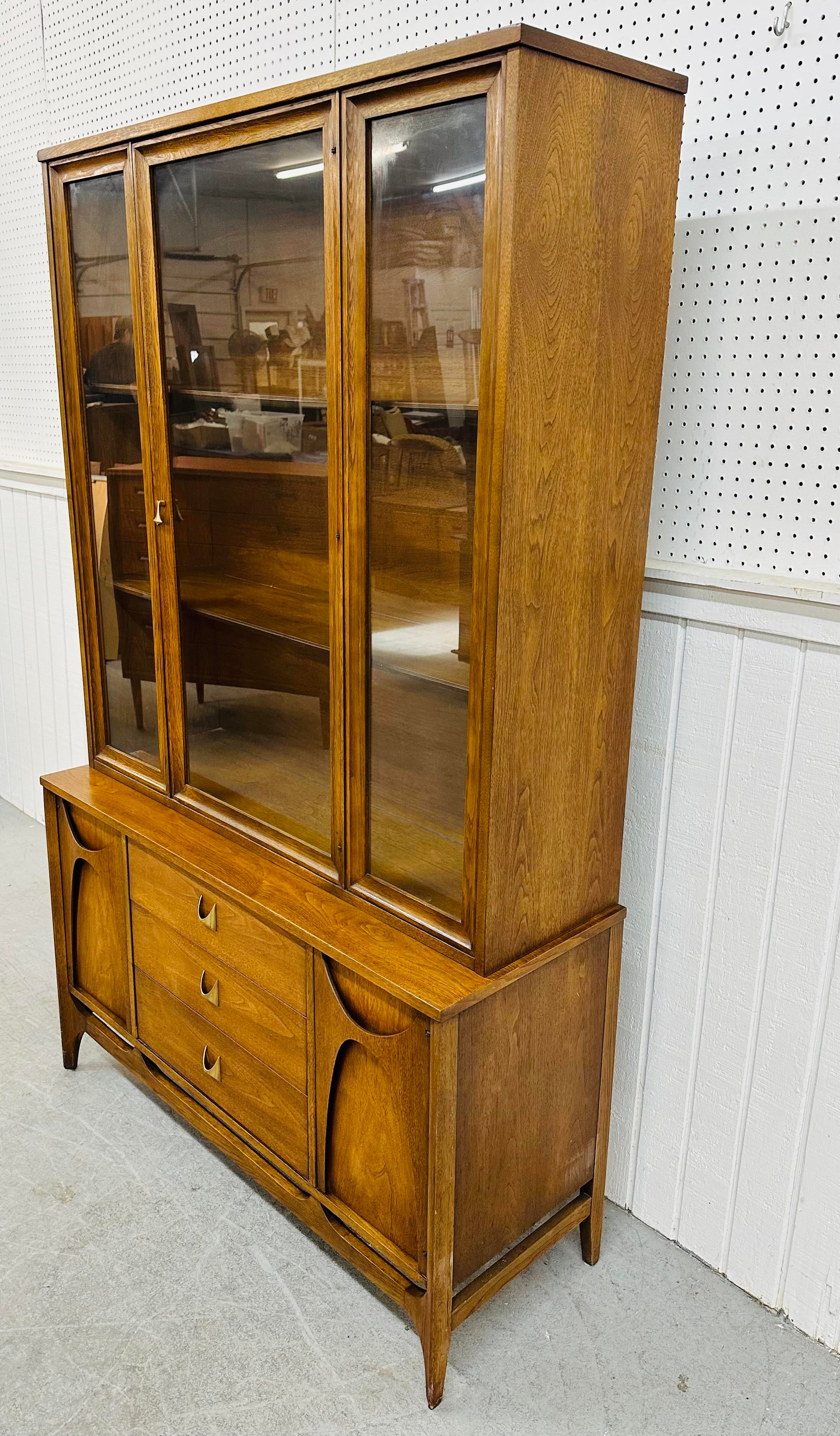 Broyhill china cabinet prices online