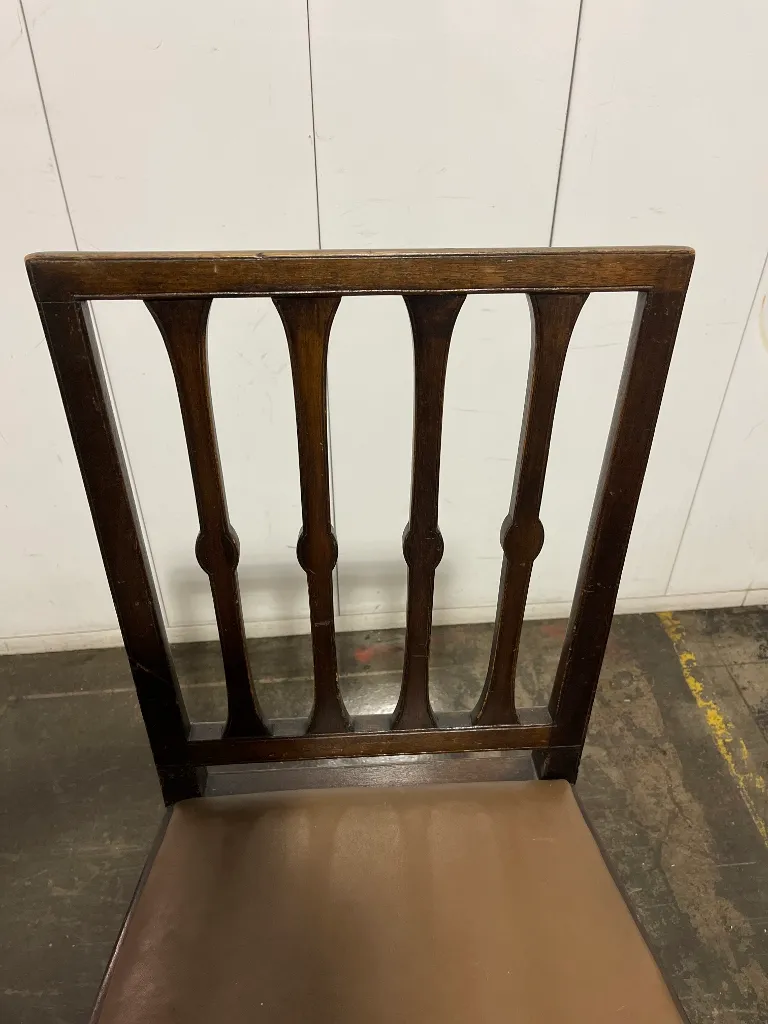 1990s Pair of Vintage Side Chairs With Leather Upholstery