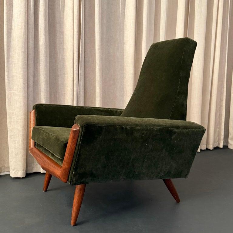 1960s Adrian Pearsall Walnut Lounge Chair Model 2161-C for Craft Associates