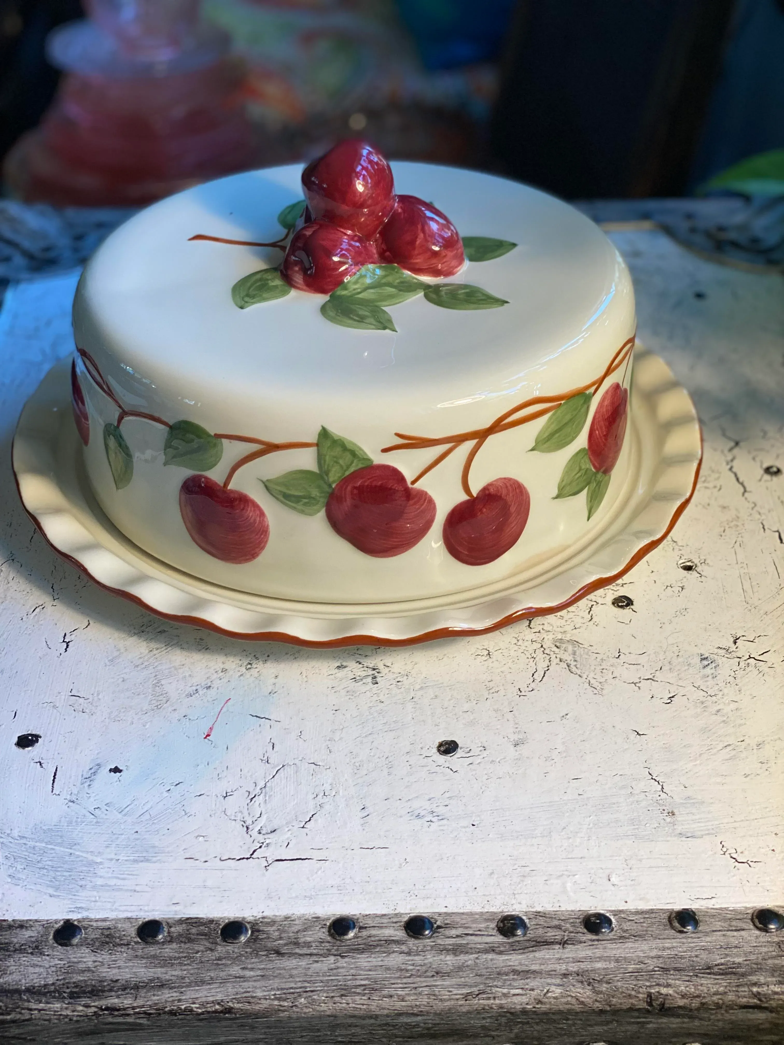 1980s Franciscan Apple Large Covered Cake Plate | Chairish