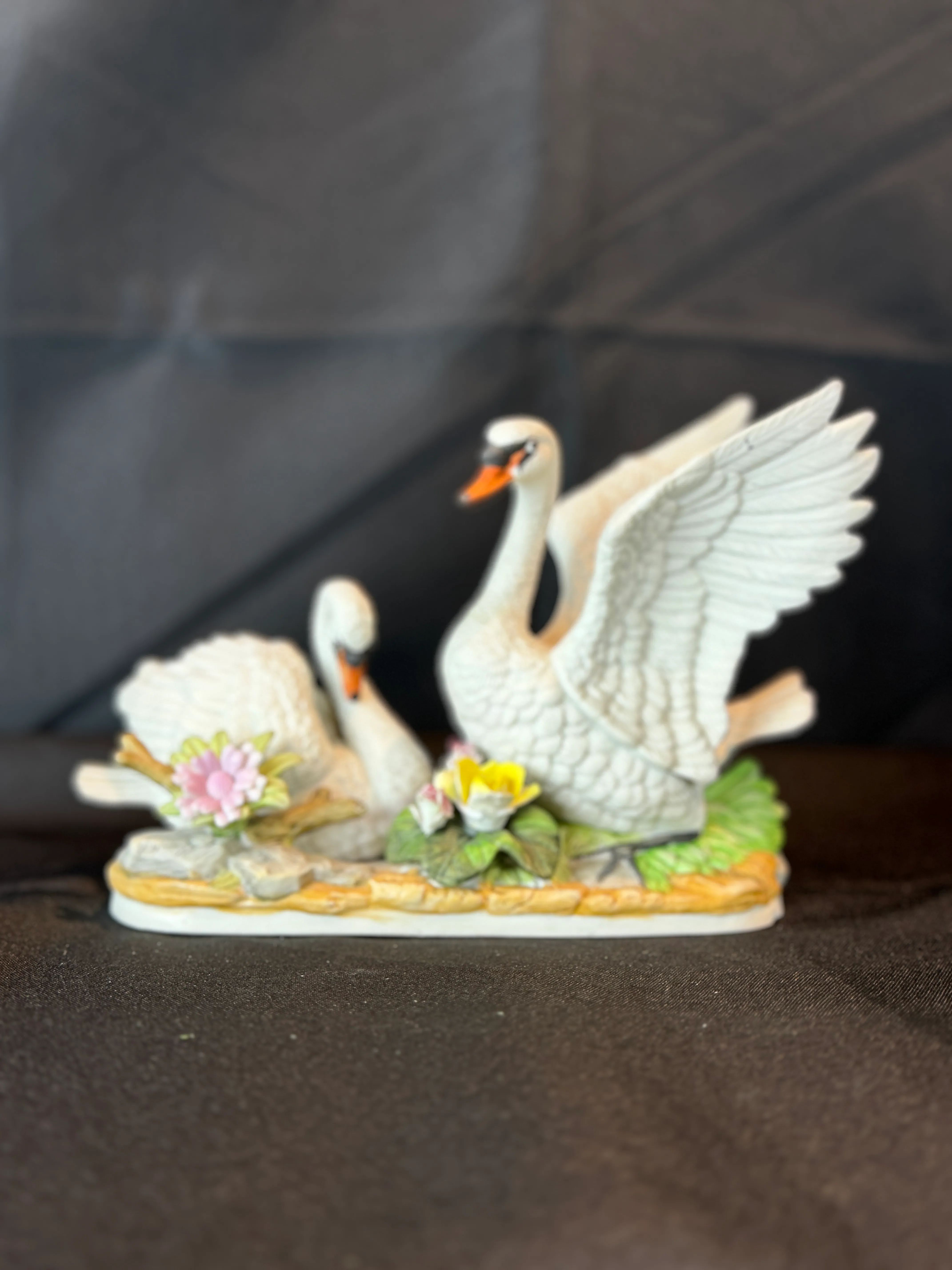 Vintage Capodimonte Nuova by Filli Savastano Double Doves With