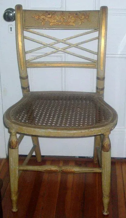 1810 American Classical Federal Paint Decorated Fancy Chair