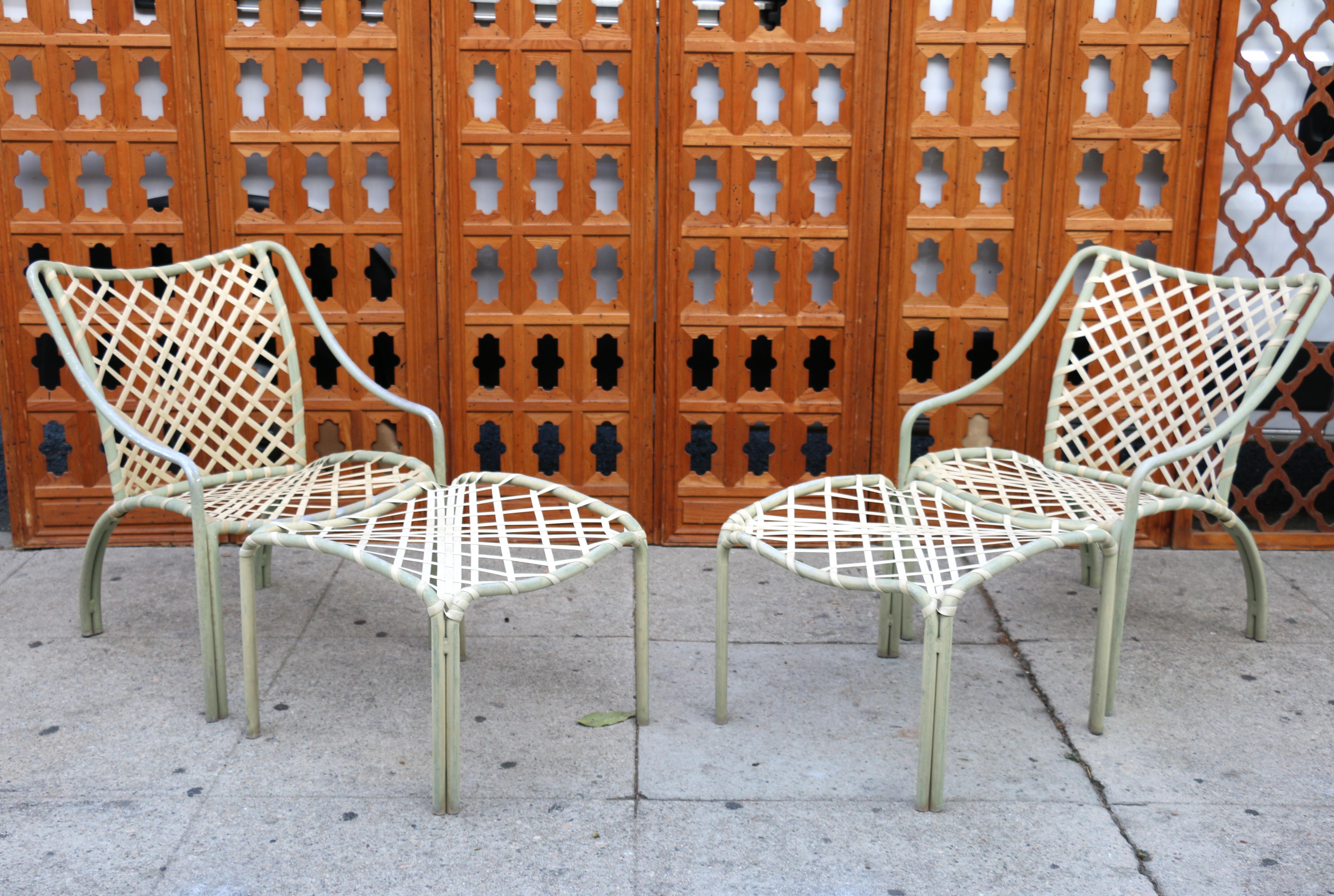 Vintage Set of Four Tamiami Patio Lounge Chairs With Two Ottomans