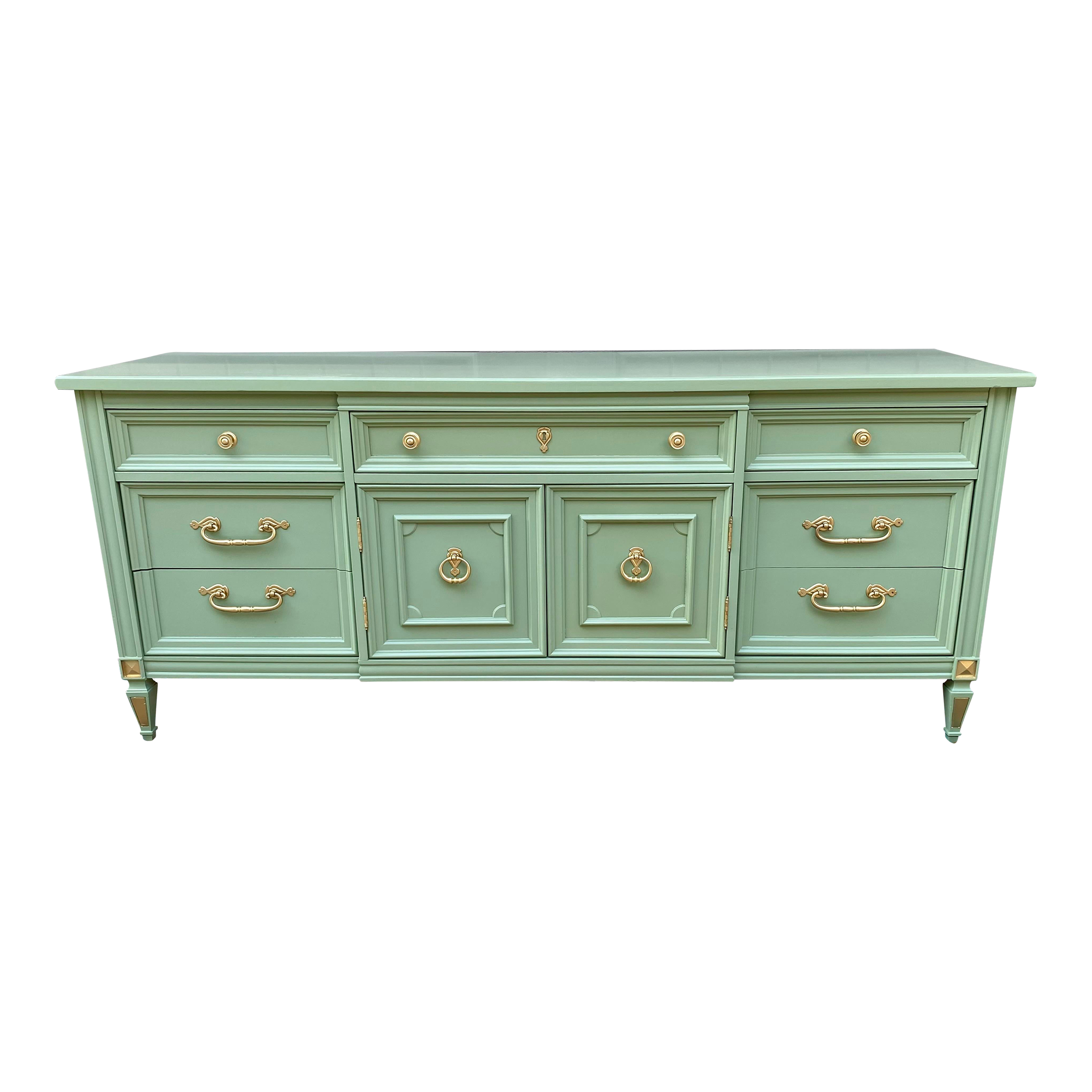 Mid 20th Century Vintage Drexel Heritage Nine Drawer Dresser Chairish