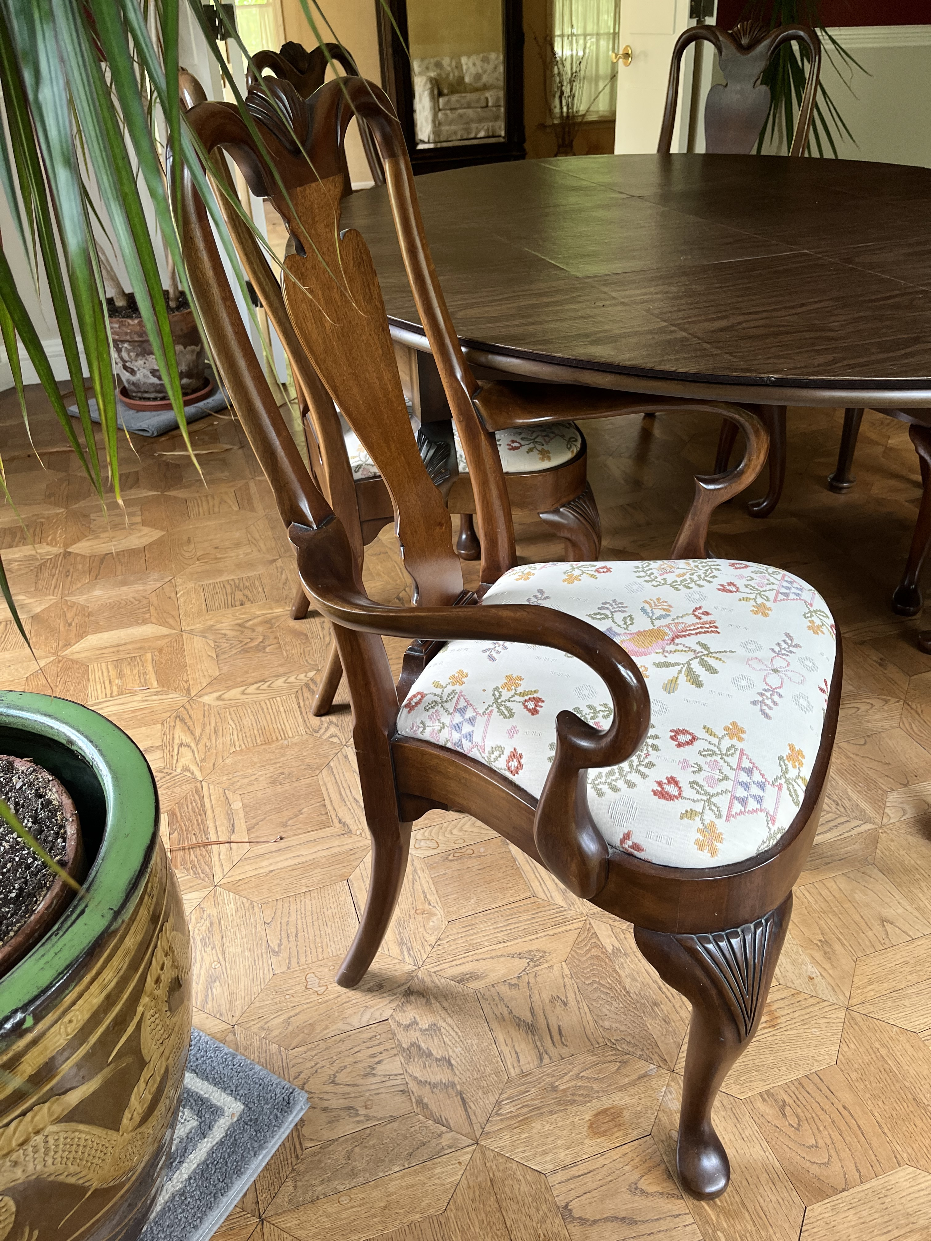 Ethan allen queen anne dining room set new arrivals