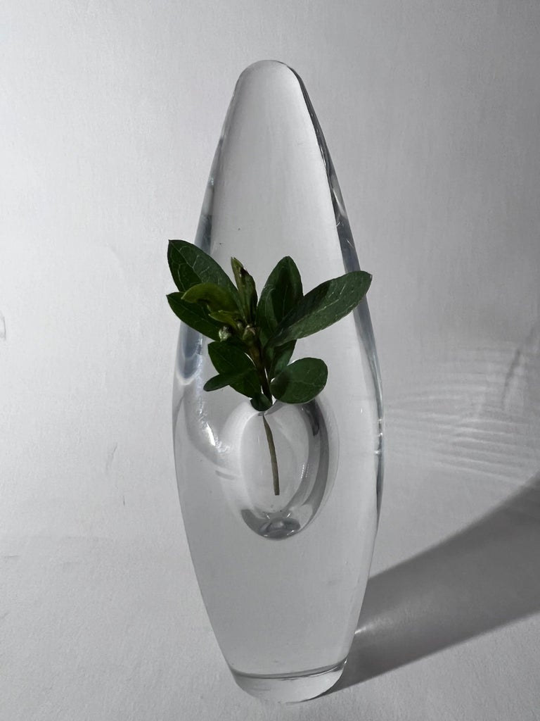 Signed Timo Sarpaneva for Iittala Orkidea (Orchid) Art Glass Vase