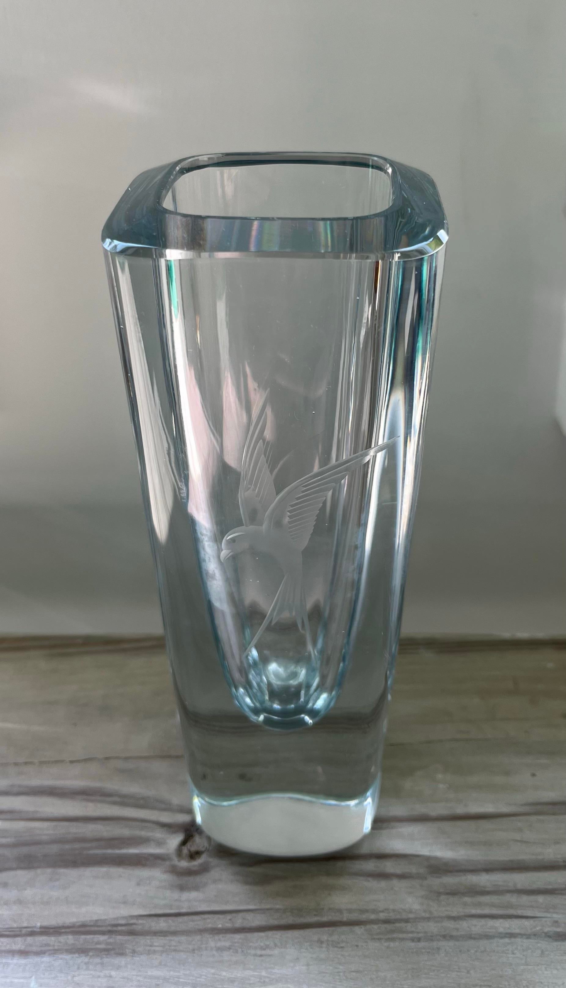 1960s Strombergshyttan Etched Hummingbird Art Glass Vase-Sweden