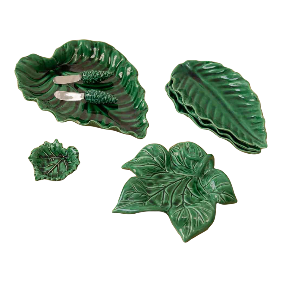 1970s French Majolica Ceramic Leaf Set- 8 Pieces
