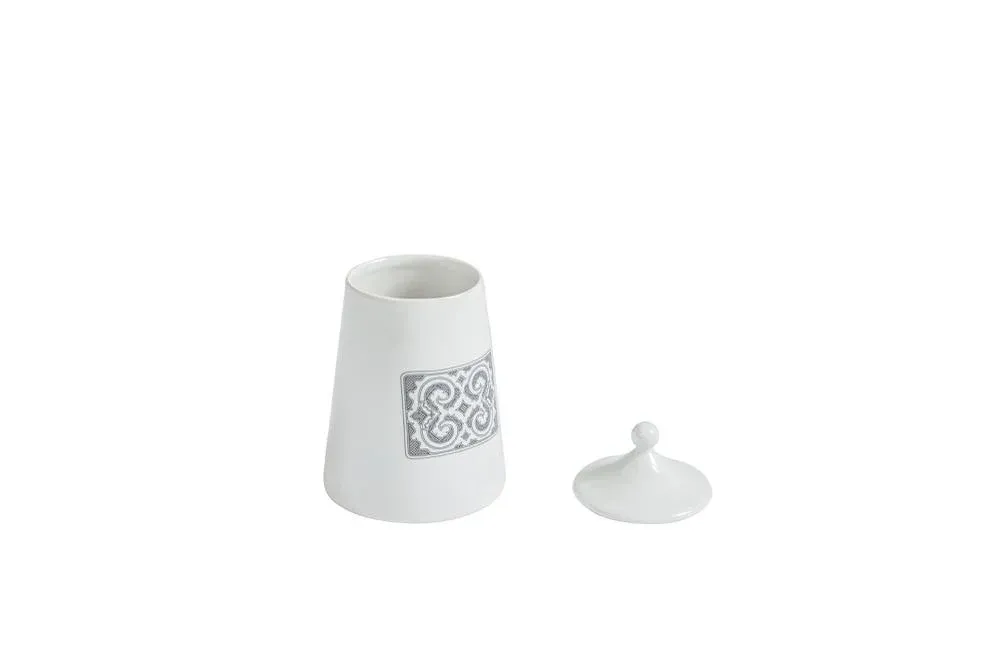 Ainu Collection Contemporary Porcelain Tea Service by Soshiro, 2020, Set of 4