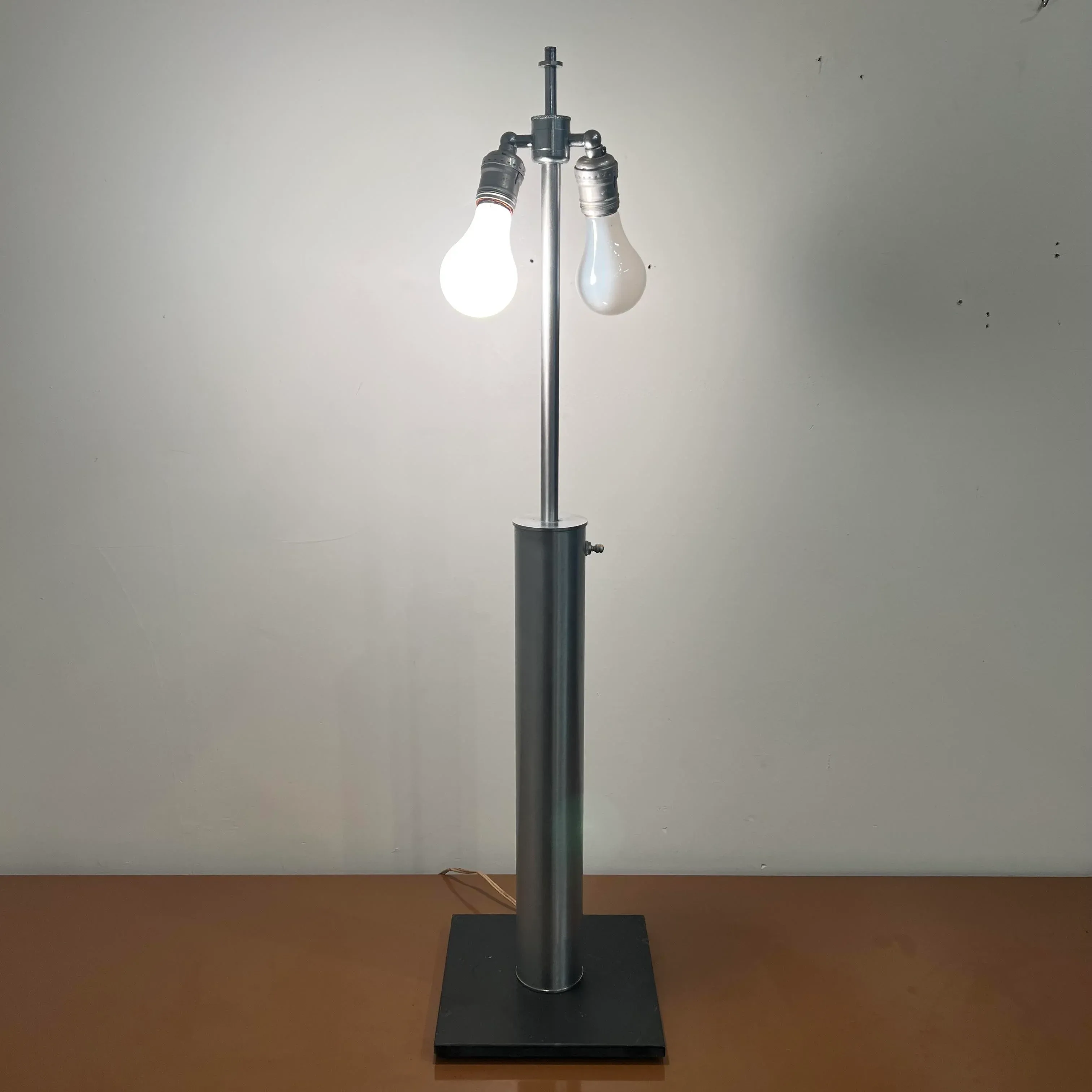 ok lighting Horse Lamp glass panel 3 way touch lamp 24, image size:3024x3024