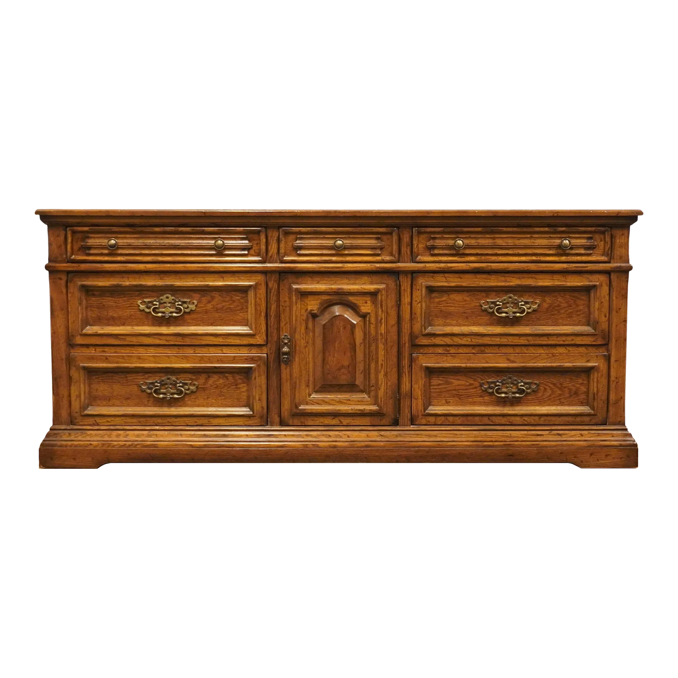 トレクル Drexel Heritage Bishopsgate Collection English Tudor Style 72