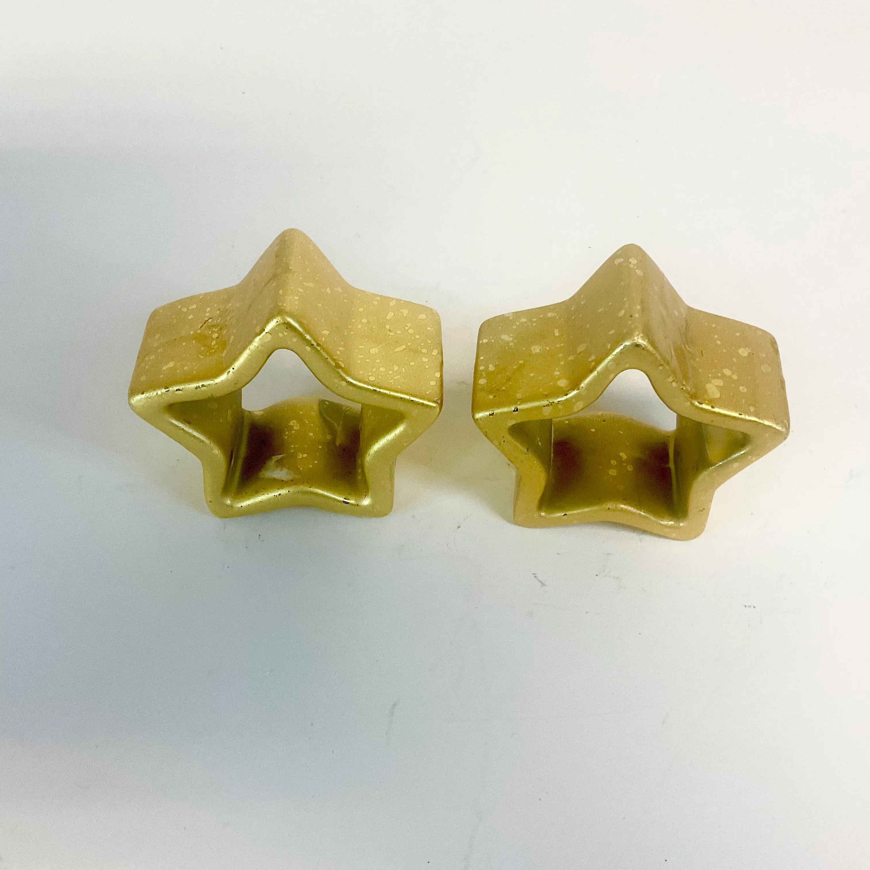 1980s Postmodern Hollywood Regency Ceramic Star Napkin Rings - Set of 12