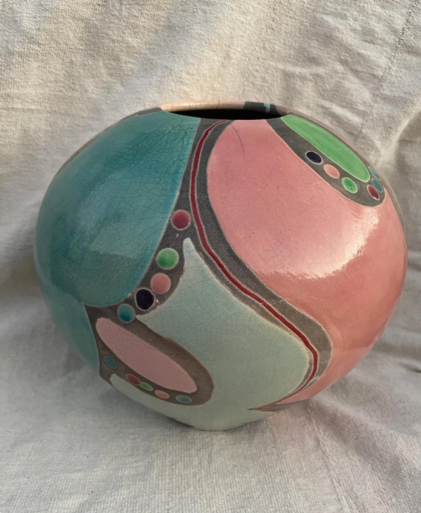 アート・デザイン・音楽 Vasi Comunicanti & Nuova Ceramica NEW ITALIAN POTTERY PRODUCTS - Artistica.com