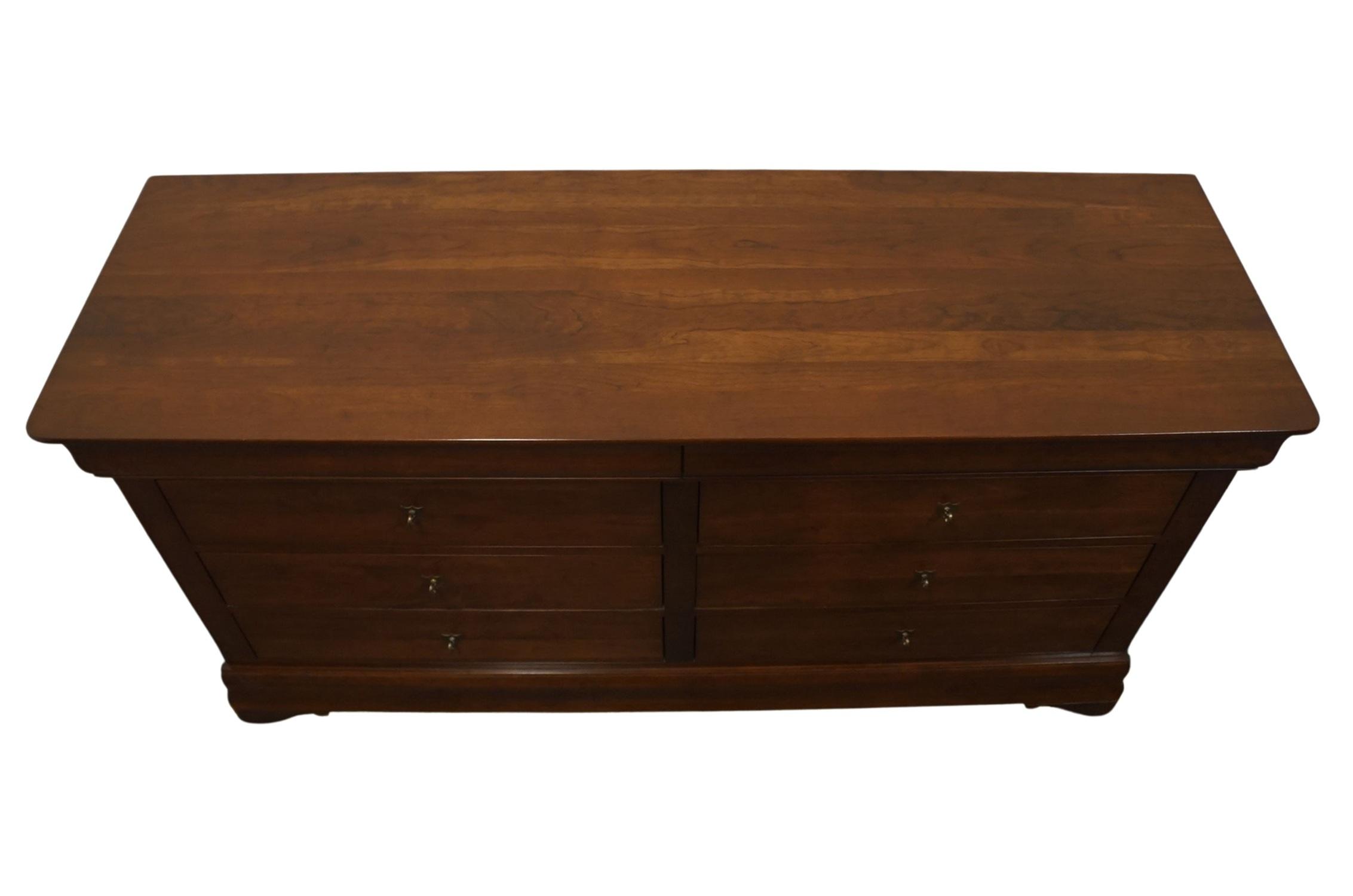 002 在日大使館備品【Durham Furniture製 チェスト カナダ製】 002 在