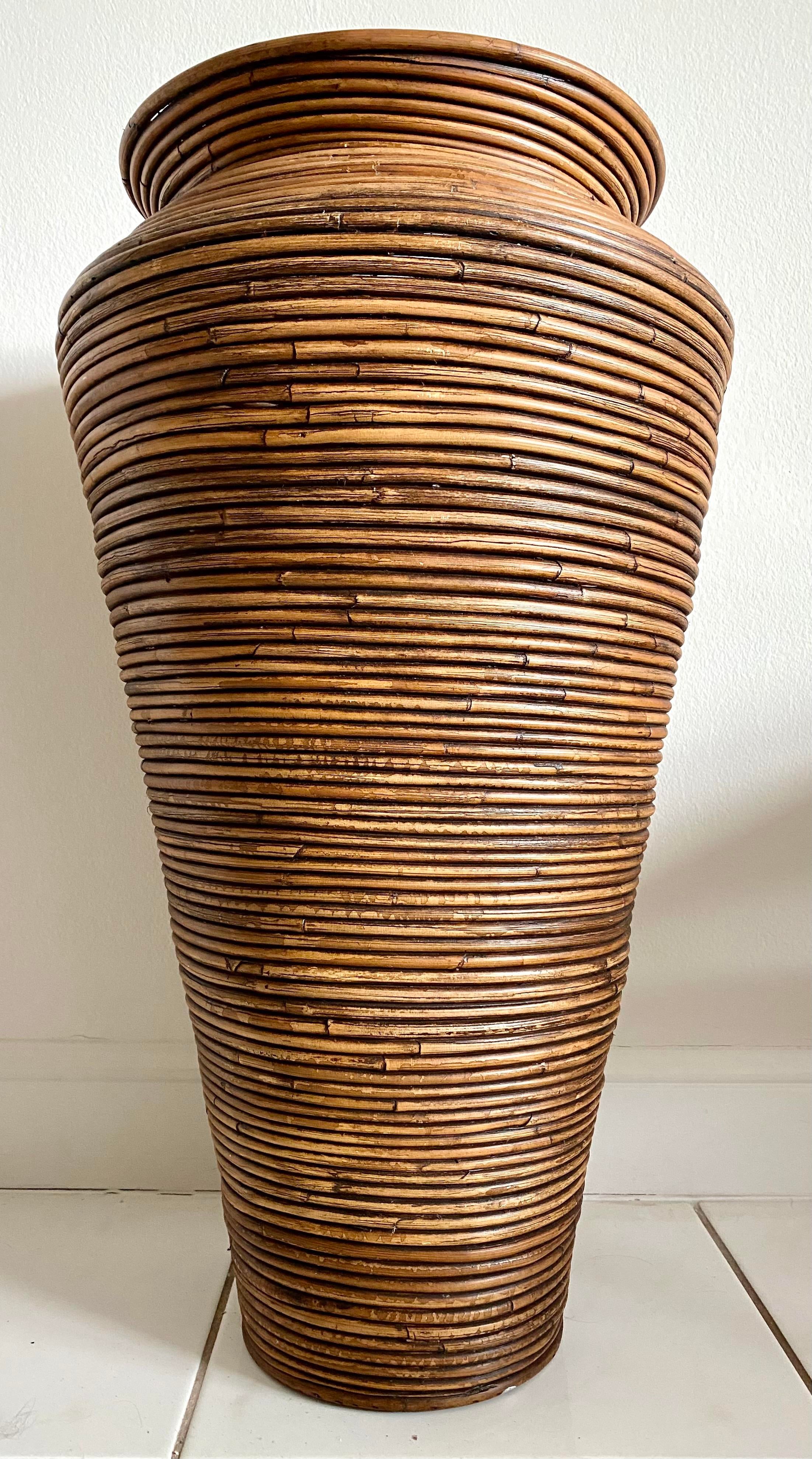 Pencil vase 2024