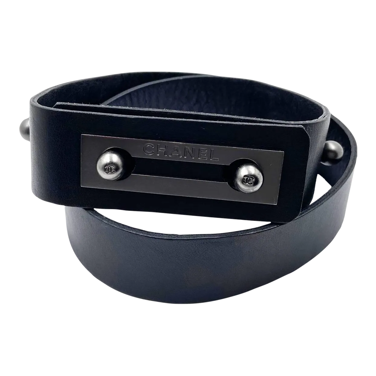 小物 FW1999 CHANEL LEATHER BELT Chanel Gunmetal Door Lock Leather Belt | Chairish