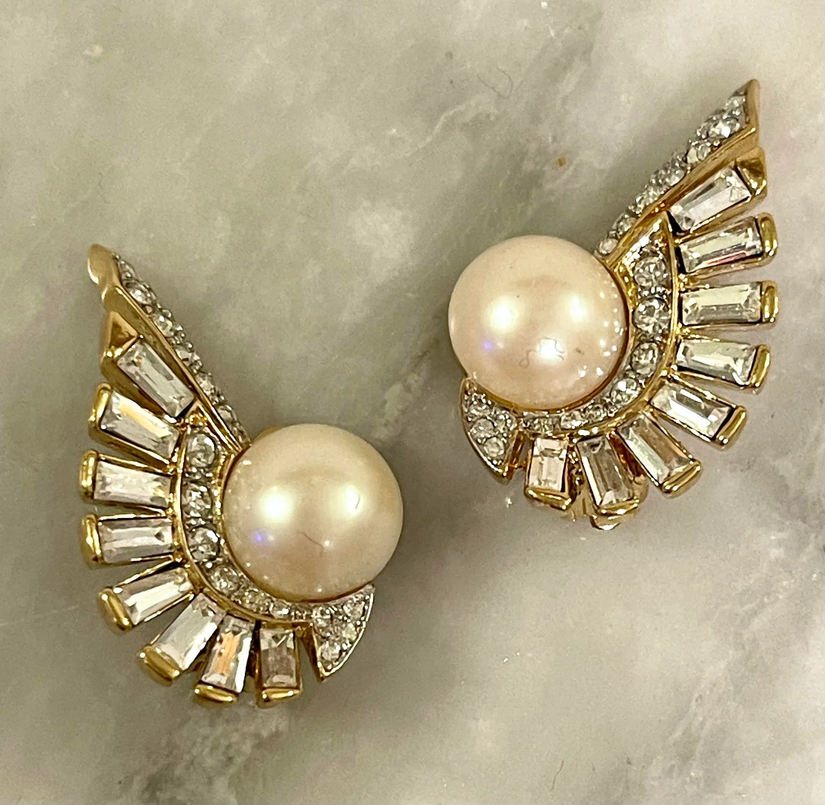 ピアス NINA RICCI TWISTED EARRINGS Nina Ricci Gold and Silver Plated Twisted Rope Hoop Clip on