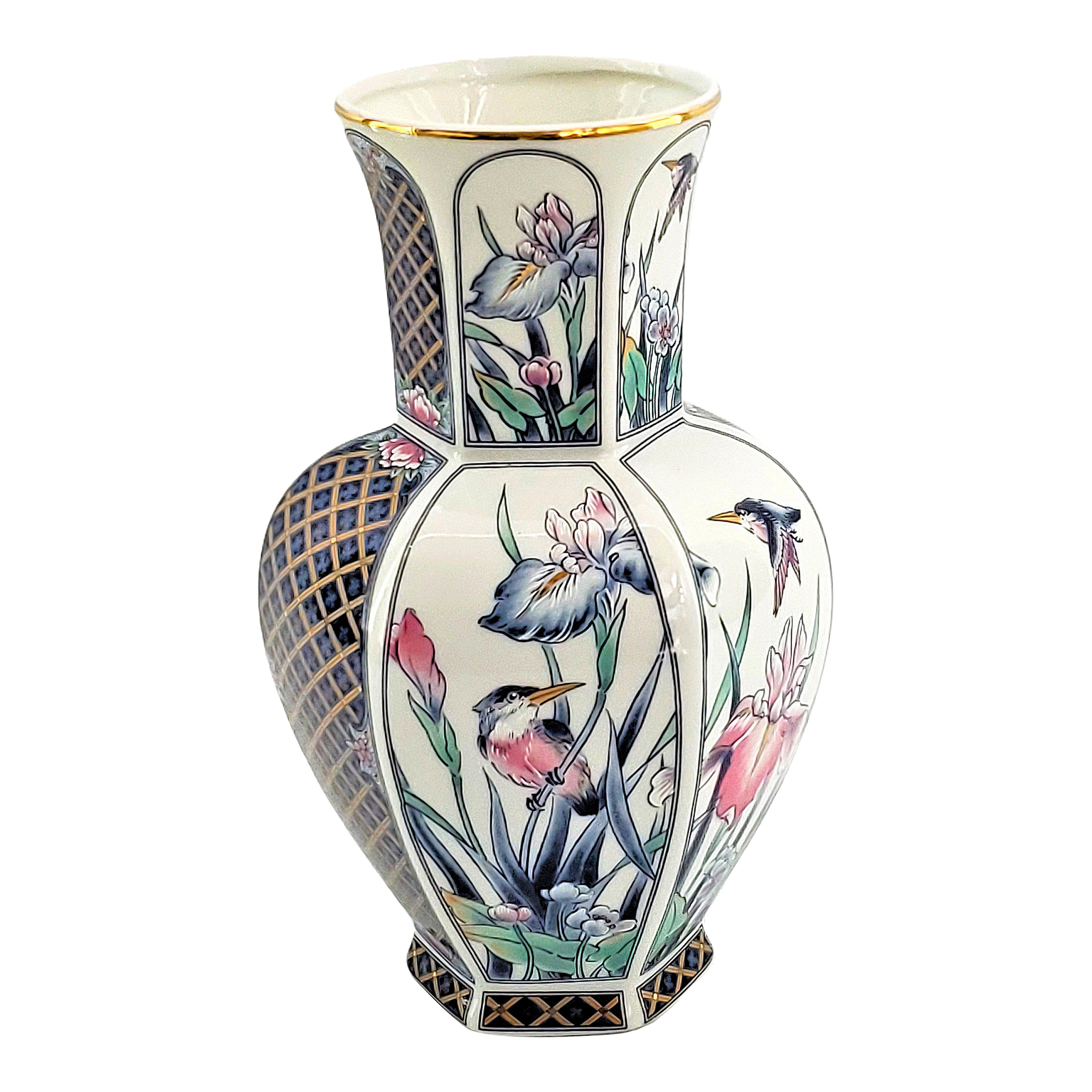 Vase Japanese Porcelain by Toyo - Signed