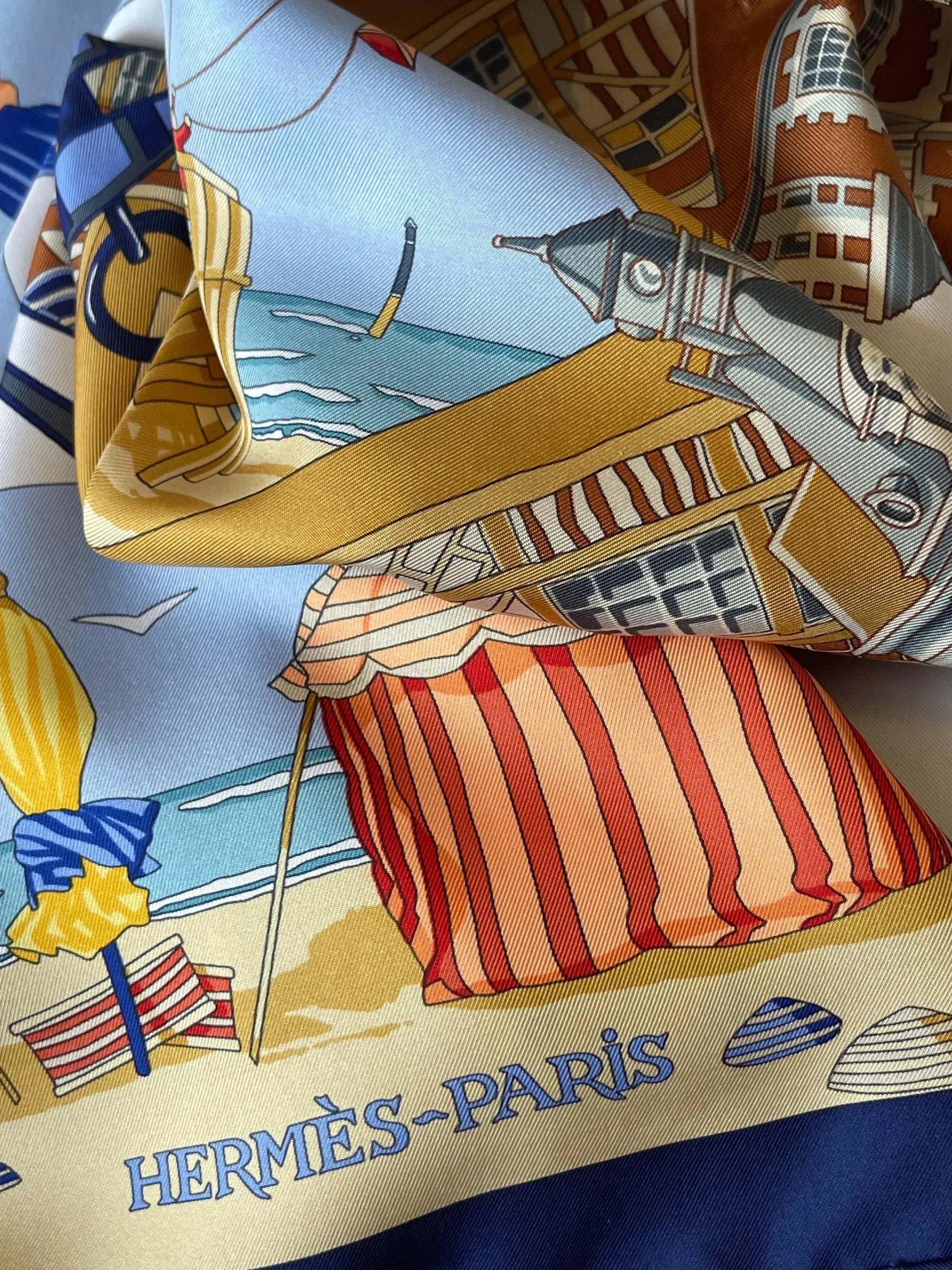 HERMES PLAGES NORMANDIE ジレ Charmes des Plages Normandes rectangle | Hermès Singapore