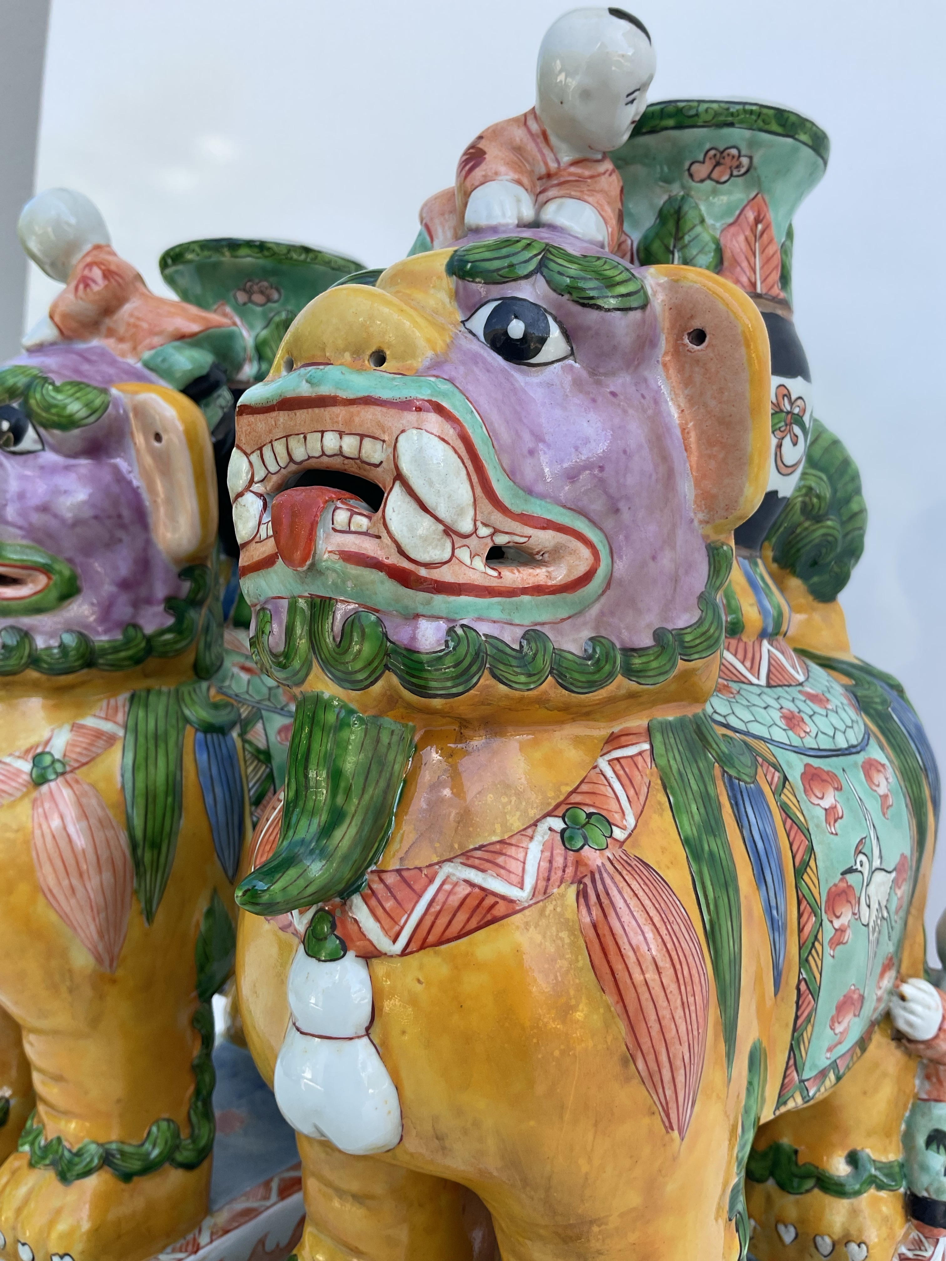 【送料込み】アンティーク　フードッグ　Foo Dogs 希少アンティーク Large Vintage 18” Chinese Foo Dogs Gilt Carved Wooden