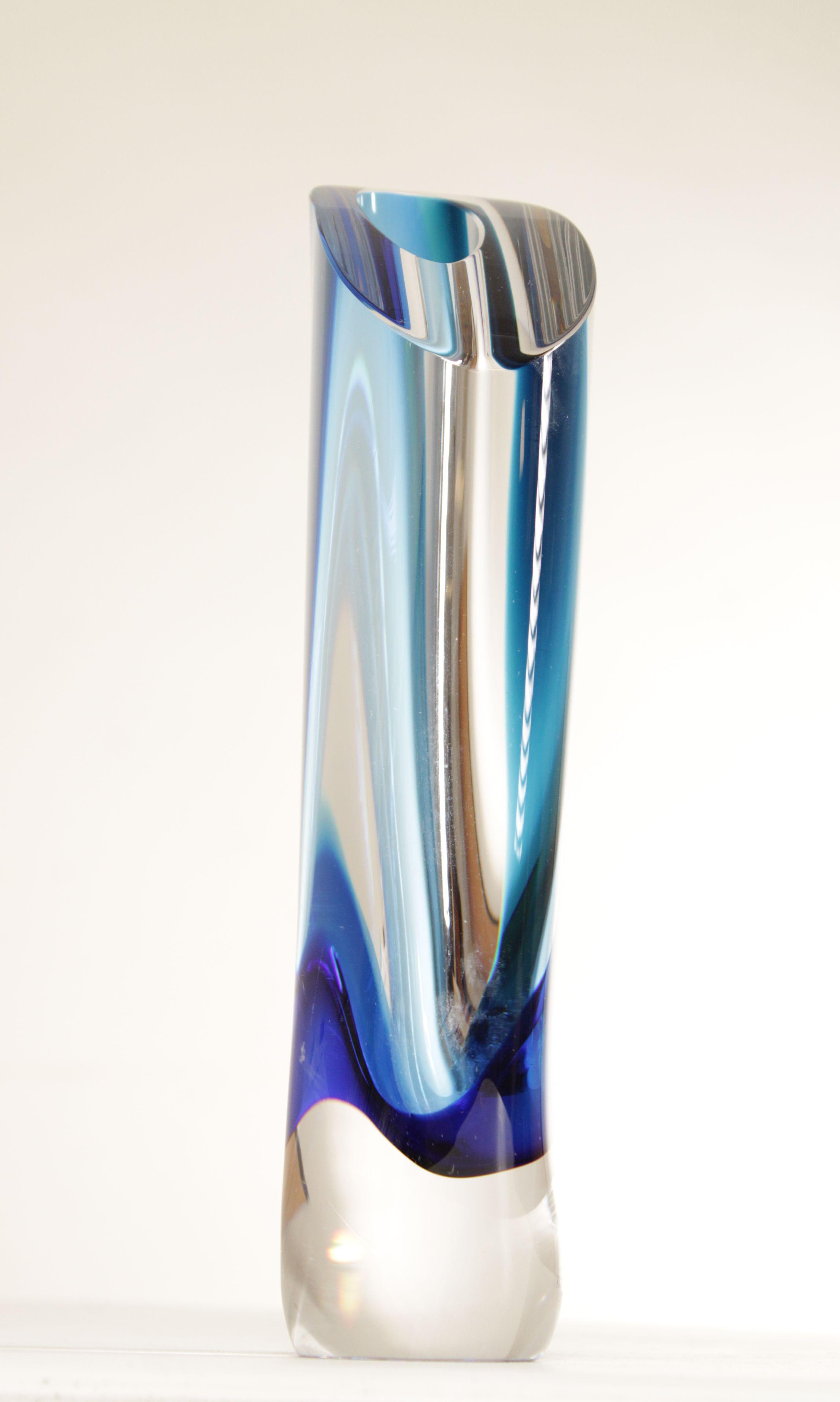 1990s Kosta Boda Goran Warff 'Sydney' Blue Art Glass Vase