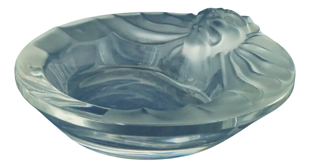 20th Century Art Deco Crystal Ashtray with Bas-Relief Lion by Renè