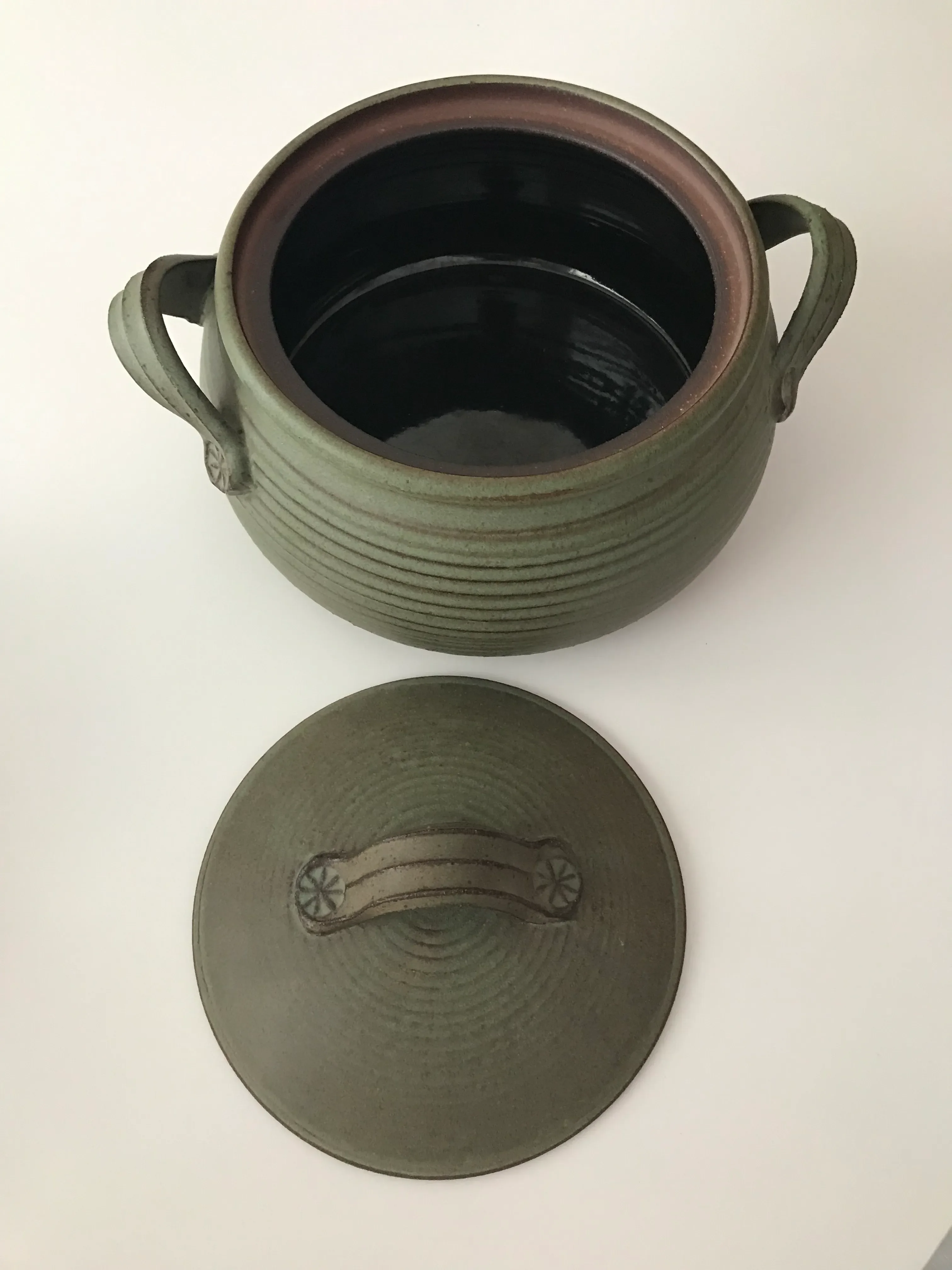 Circa 1950s Vintage Mid-Century Modern Skala American Studio Art Pottery Lidded Vessel