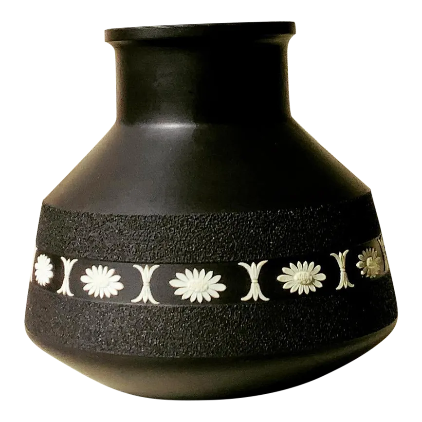 Rare Wedgwood Black Basalt Vase by Peter Wall, C. 1960