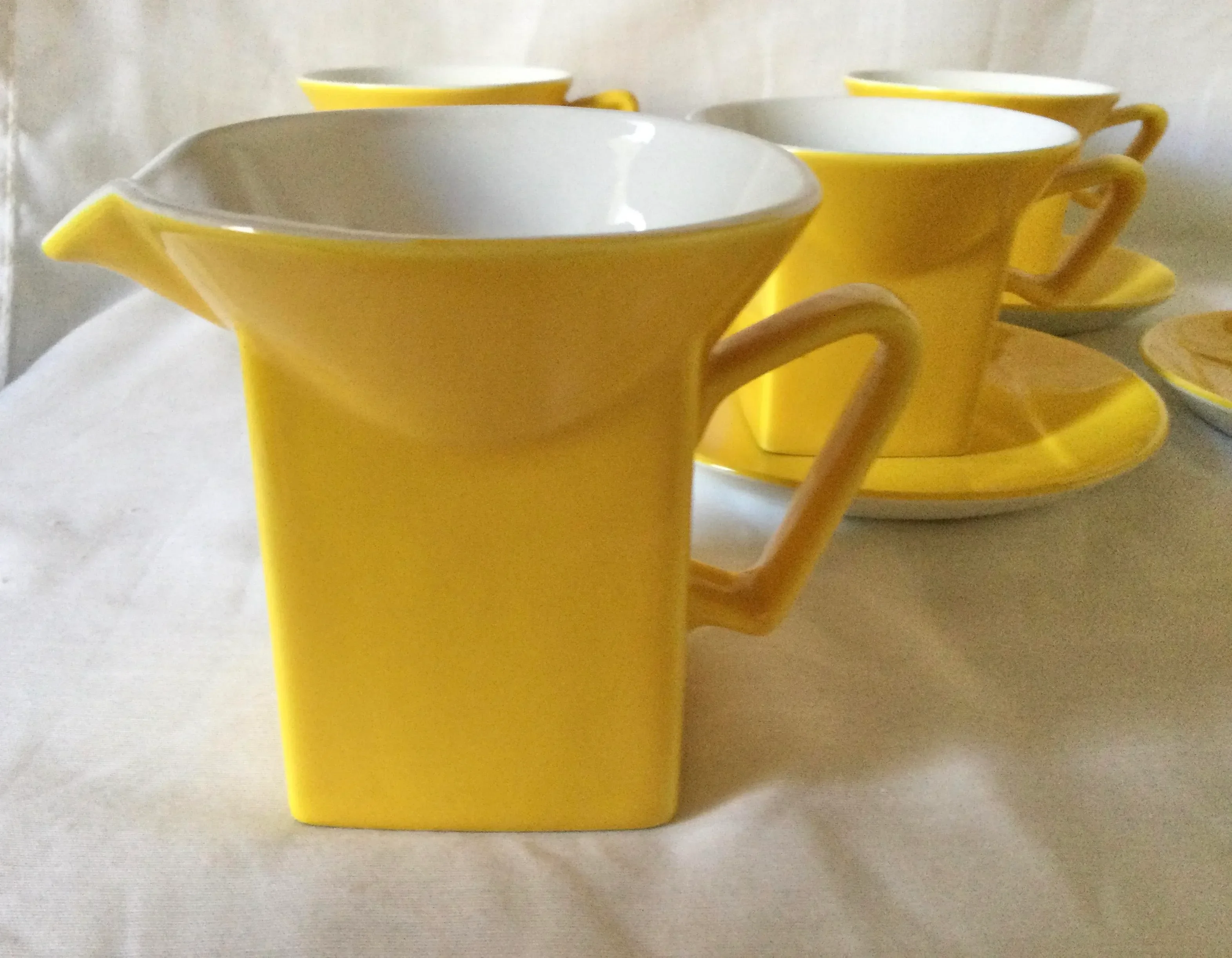 Vintage Johnson Brothers, Made in England, Tea/Coffee Cups