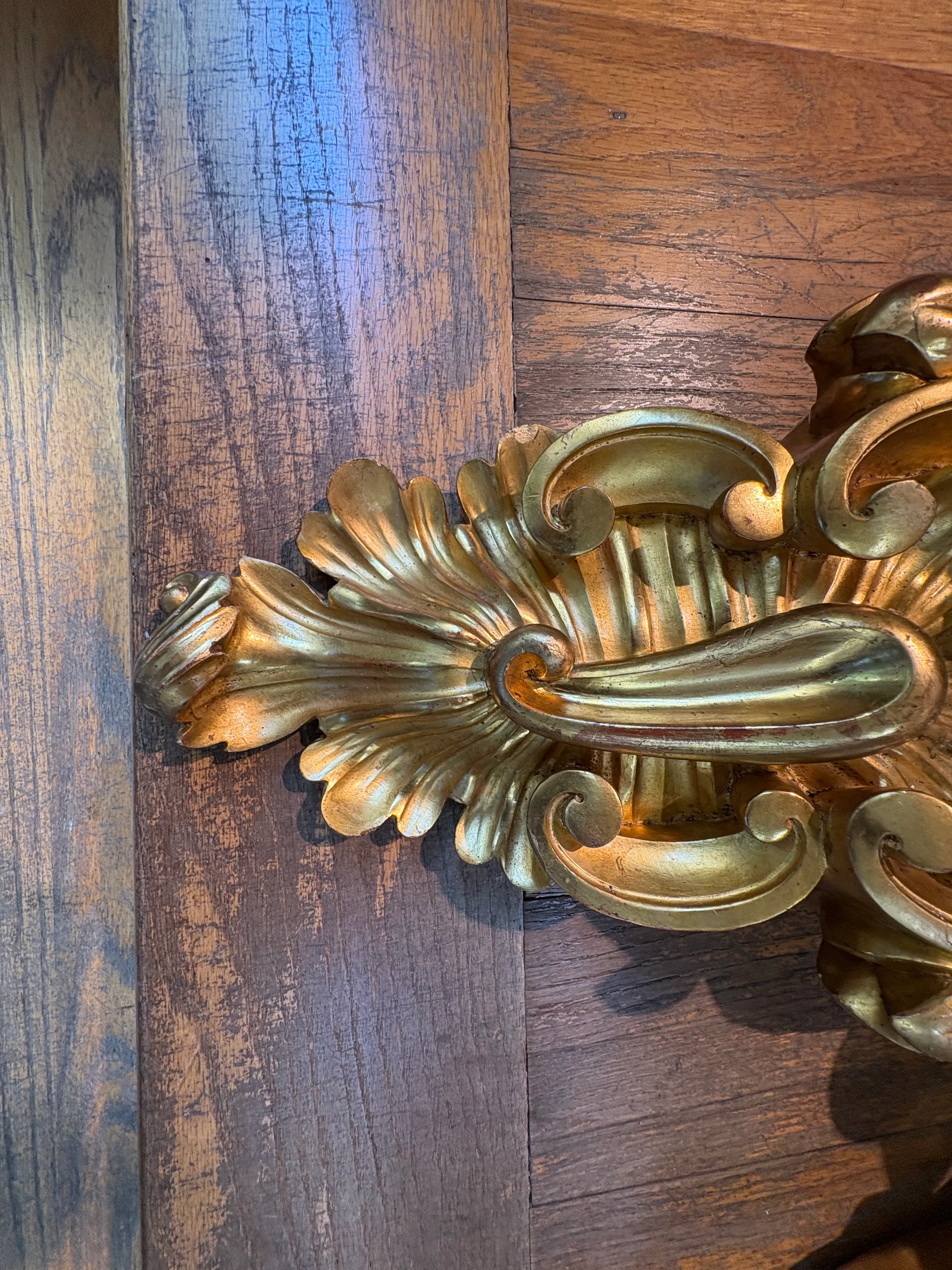 Pair of 19th Century Italian Giltwood Wall Brackets