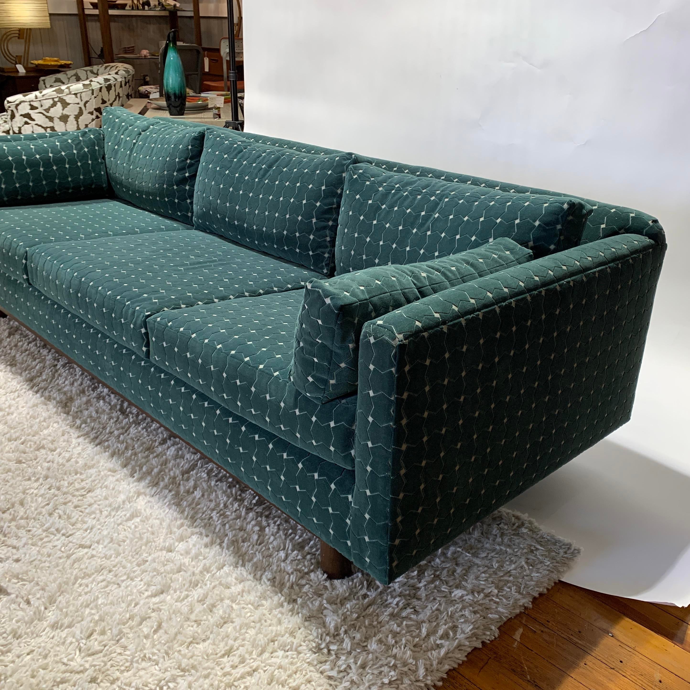 Selig on sale monroe sofa