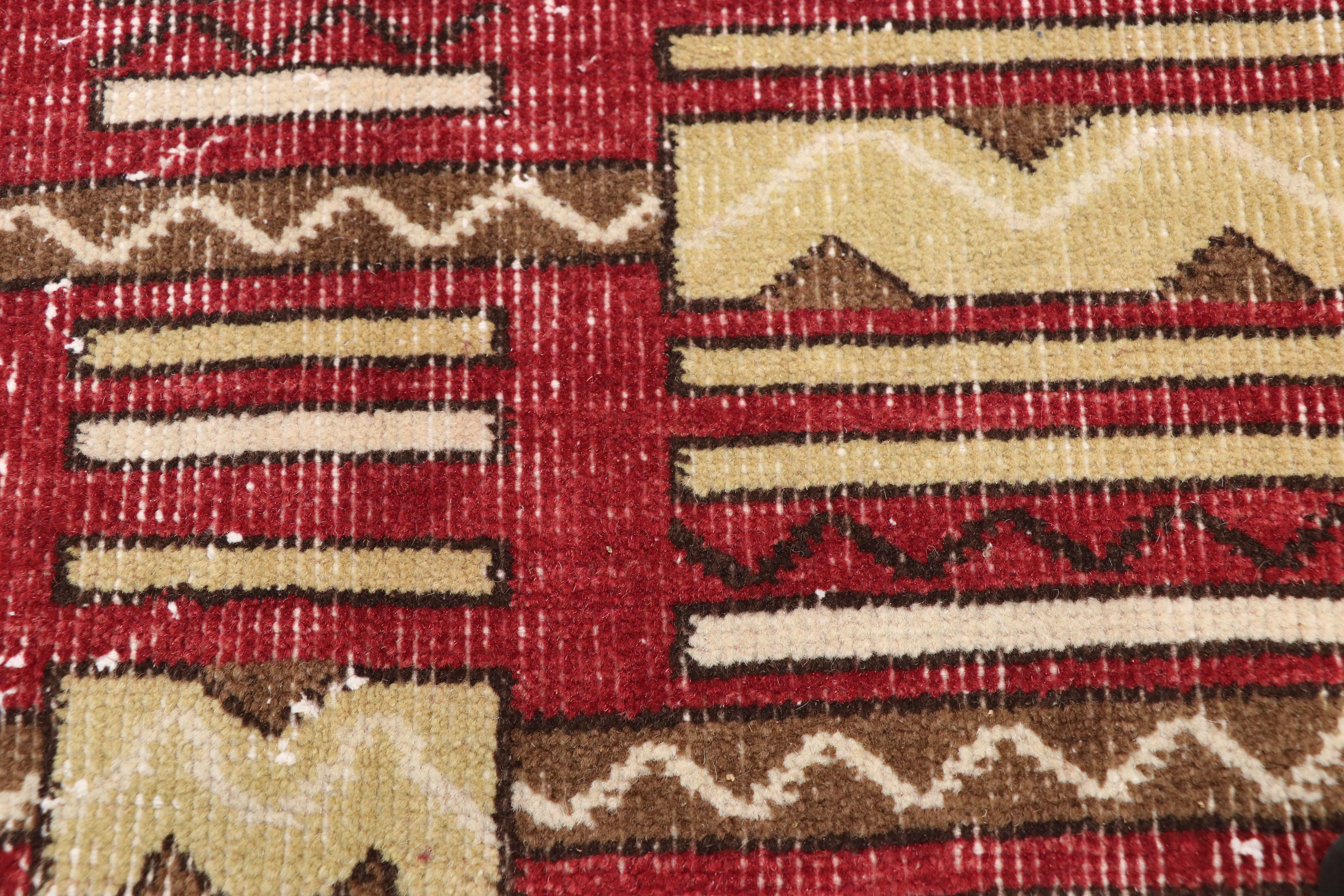 Vintage Zeki Muren Distressed Turkish Sivas Rug -6′11″ × 10