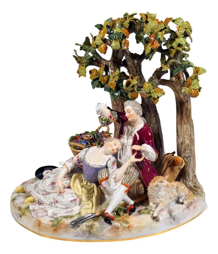 shpherd-couple-under-trees-