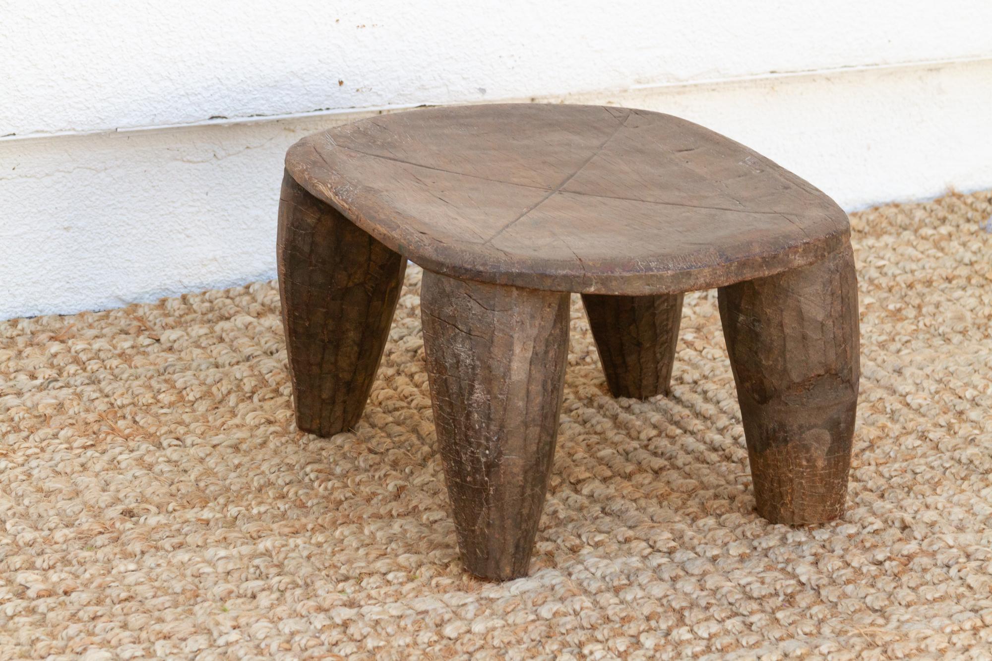 stool-03018-6m.jpg