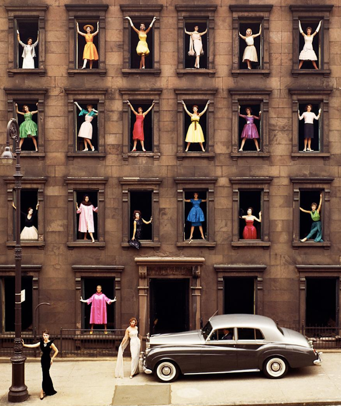 【洋書 写真】Ormond Gigli Girls in the Windows Girls in the Windows | Photographs | 2023 | Sotheby's