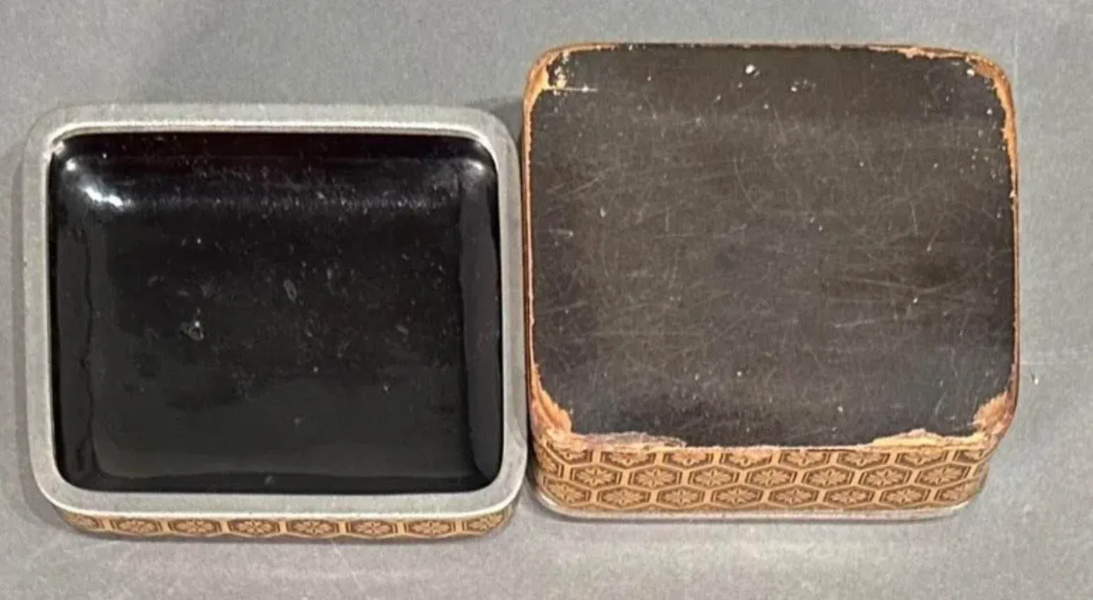 Late 17/Early 18th Century Japanese Edo Period Lacquer Kogo Incense Box