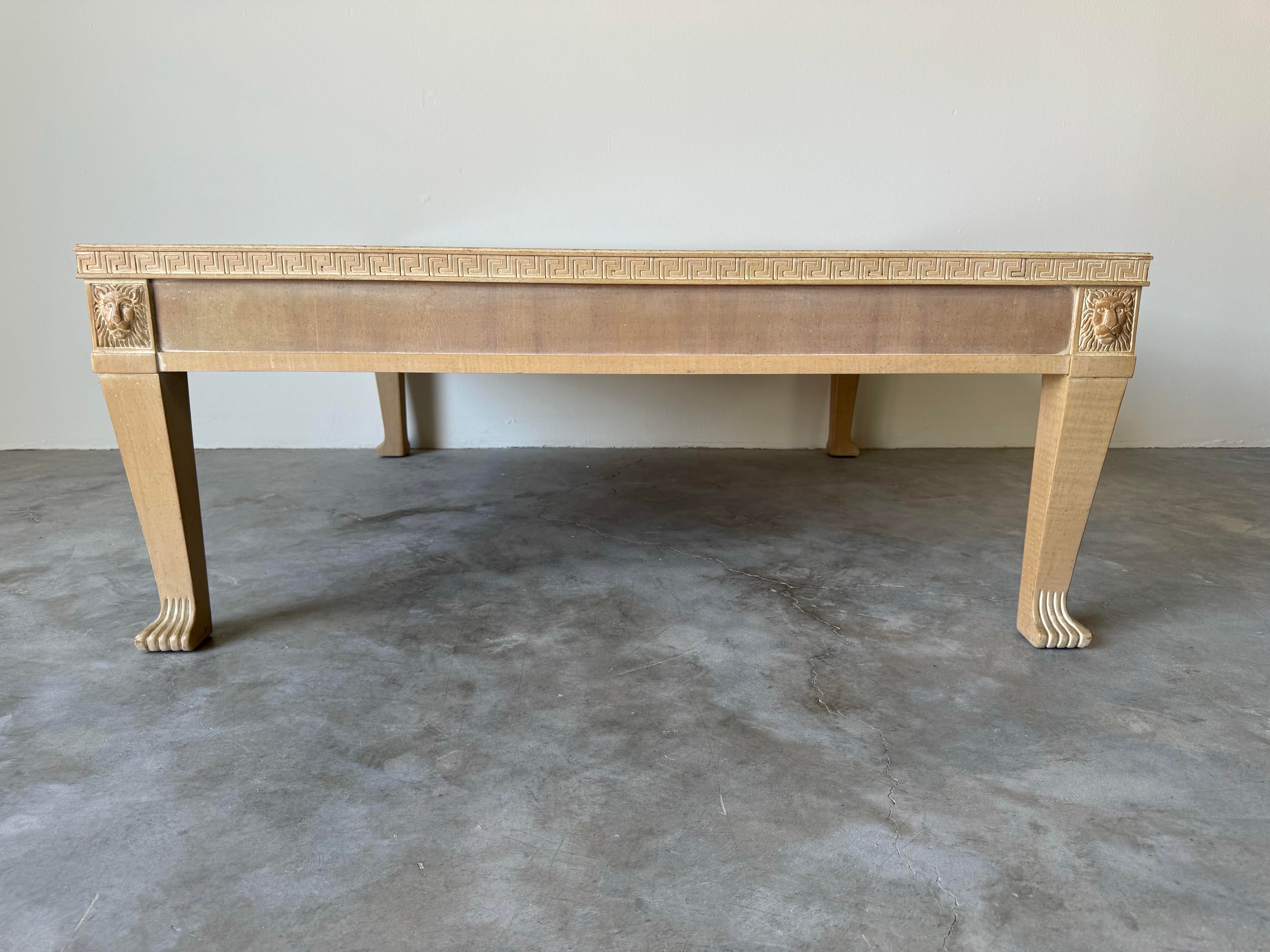 アンティークlion Glass Top Coffee Table Vintage Walnut Coffee Table with Carved Lion and Glass Top
