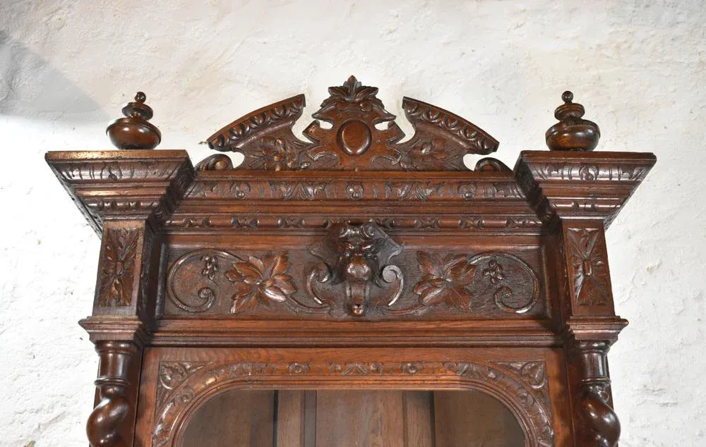 Yankees Leather JacketFrench Louis Xiii Style Oak Hunt Display Cabinet