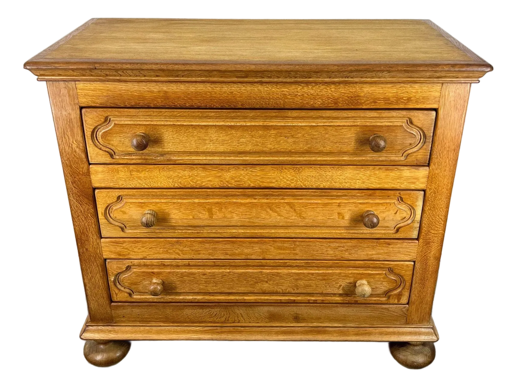 Vintage French Chest of Drawers