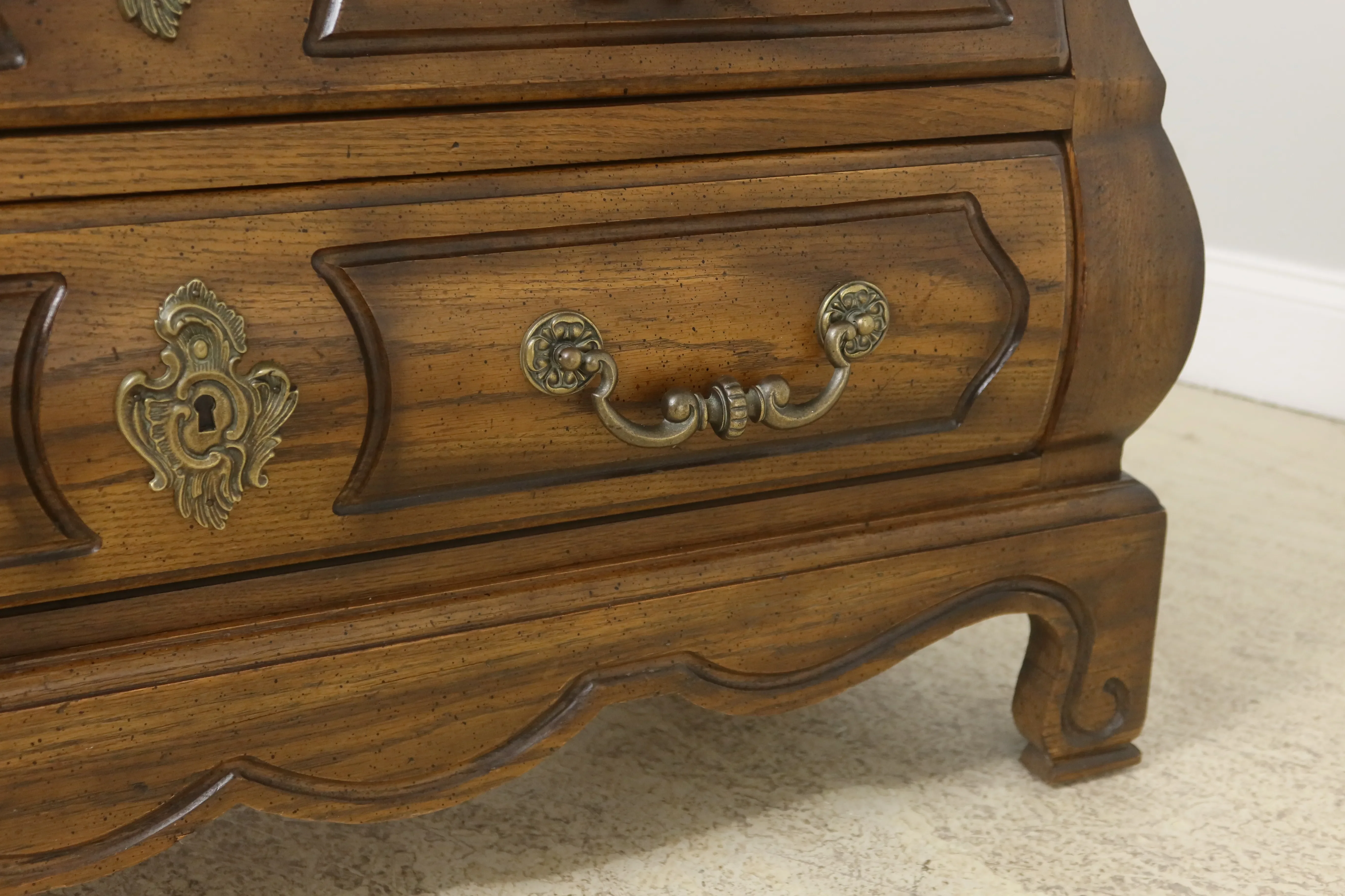 Century Oak 3 Drawer Continental Chest