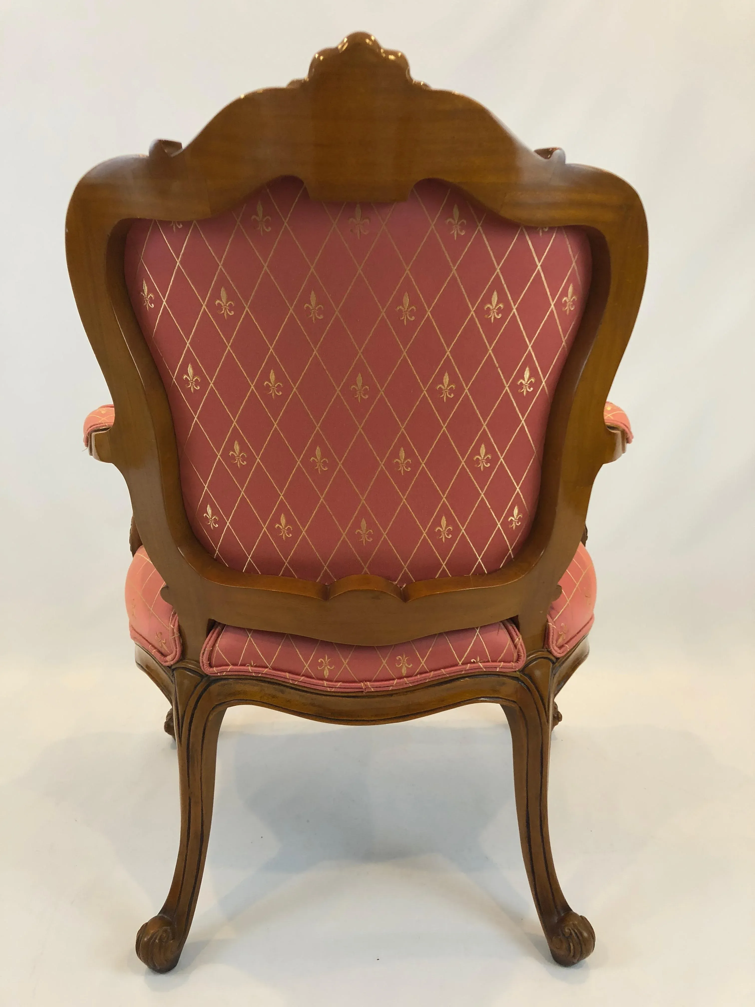 1980s Vintage Regal Louis XVI Style Girard Emilia Hand Carved Italian Armchair