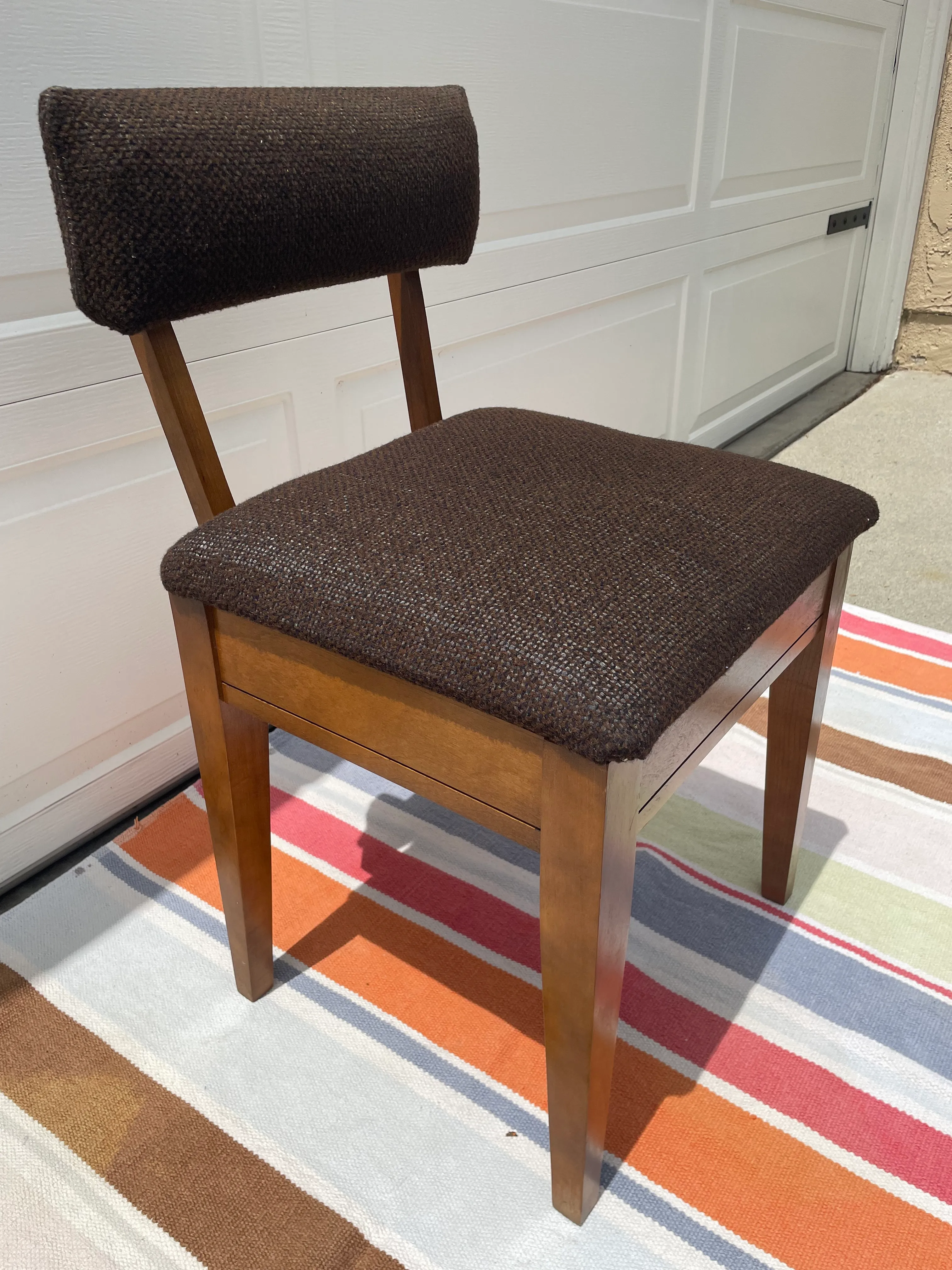 1960s Vintage Mid-Century Modern Singer Company Tweed Sewing Chair