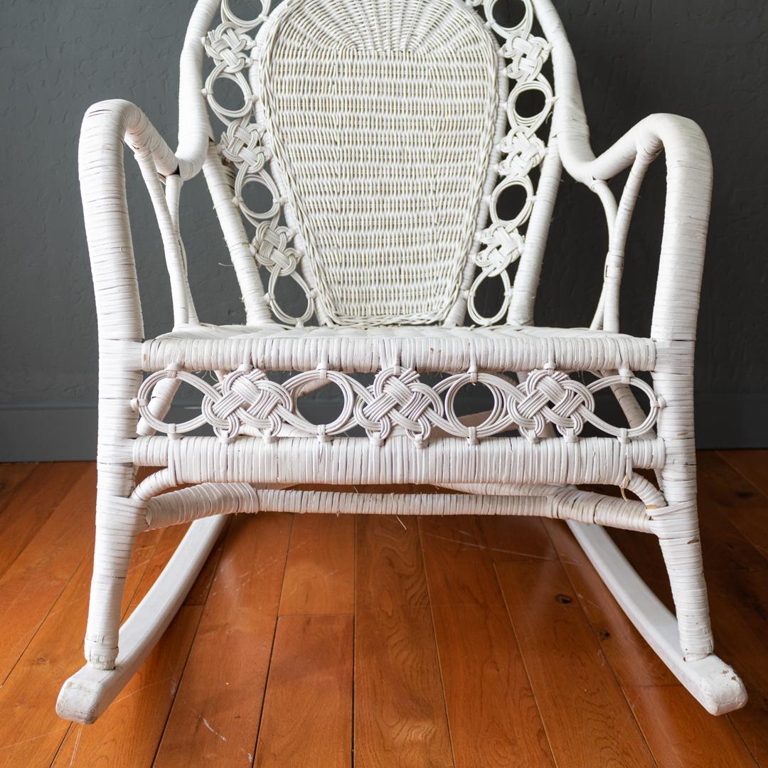 White victorian chair 2025