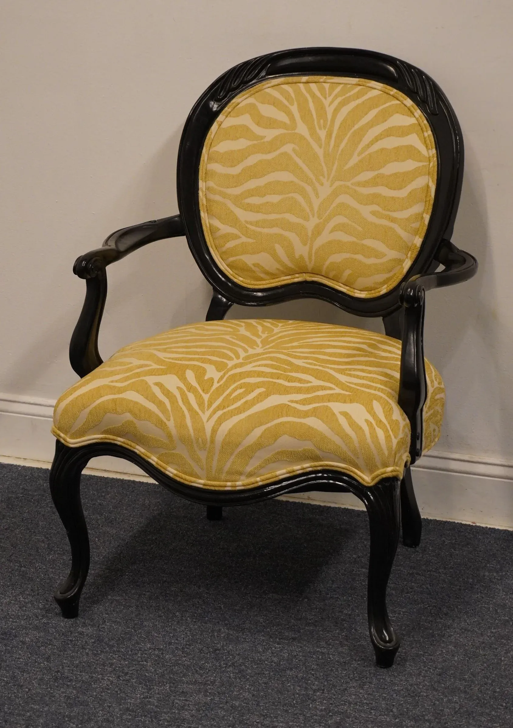 Ethan Allen Black Lacquered Contemporary French Provincial Accent